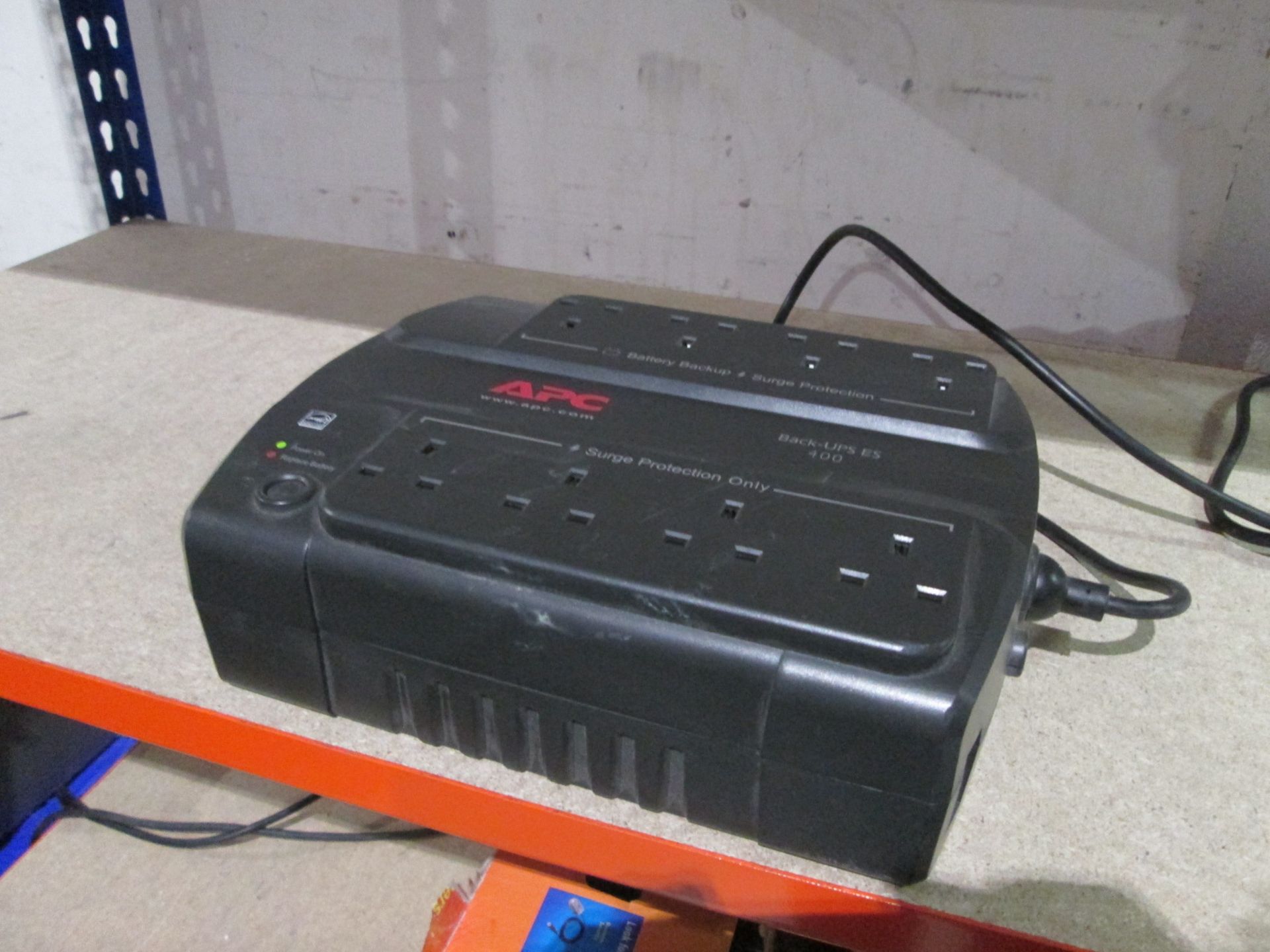 APC Back-UPS ES 400 Battery Back Up, 400V, 240W 8 socket