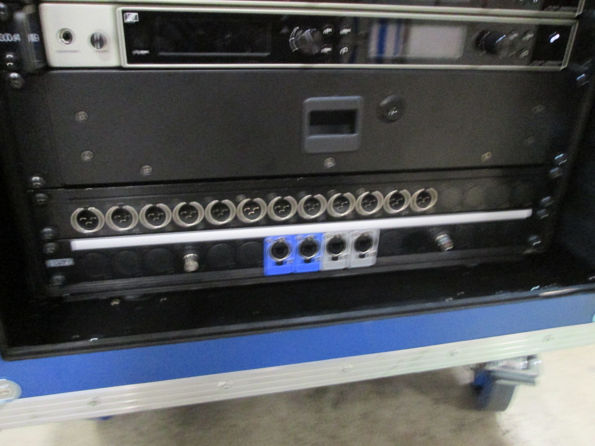 Sennheiser EM 6000 Dante Radio Rack. To include 4 x digital 2 channel UHF receivers, 4 x - Image 5 of 14