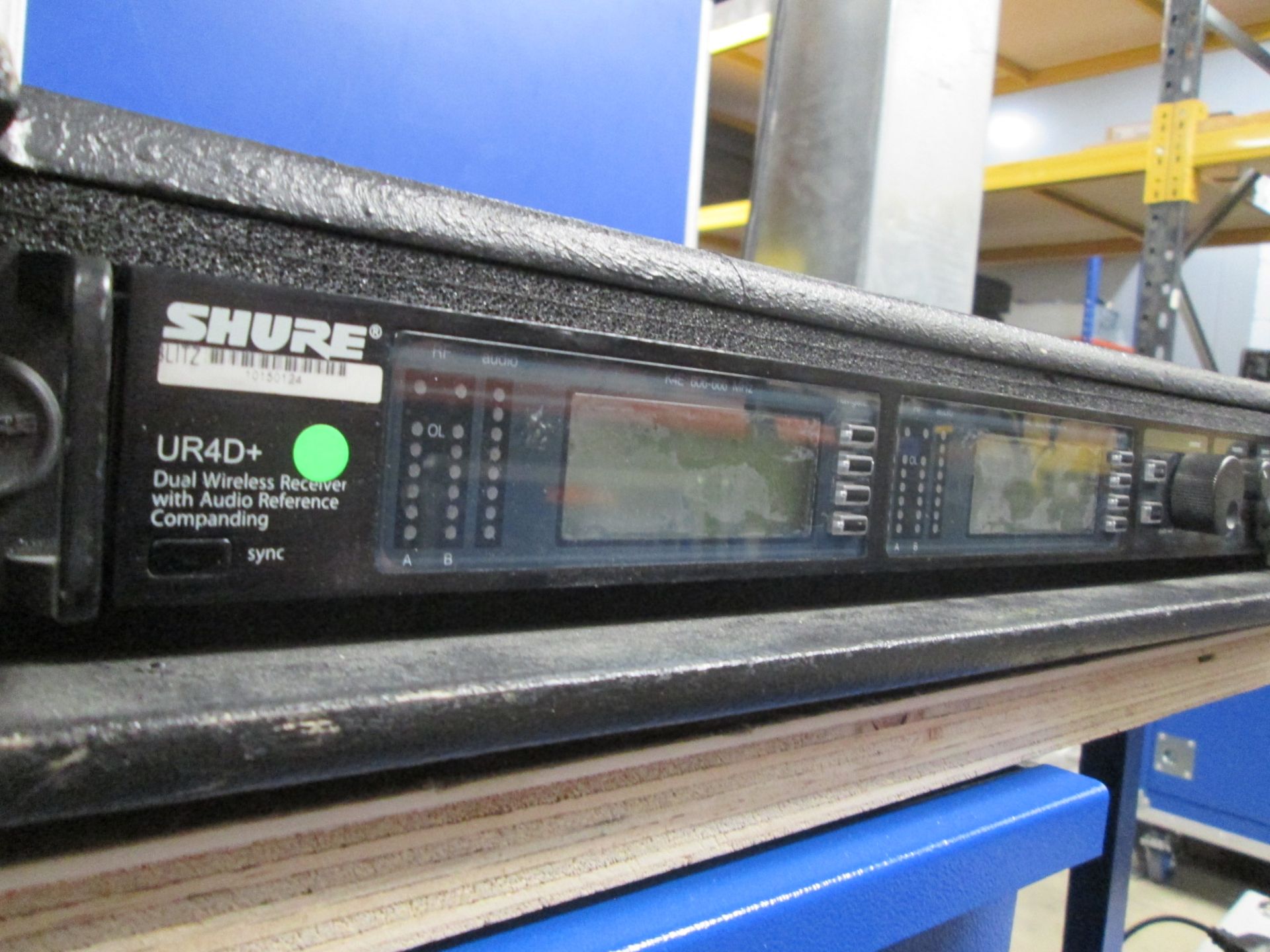 Shure UR4D+ Dual Wireless Receiver with Audio Reference Compounding K4E 606-666 MHz (Qty 2) Includes - Image 3 of 9