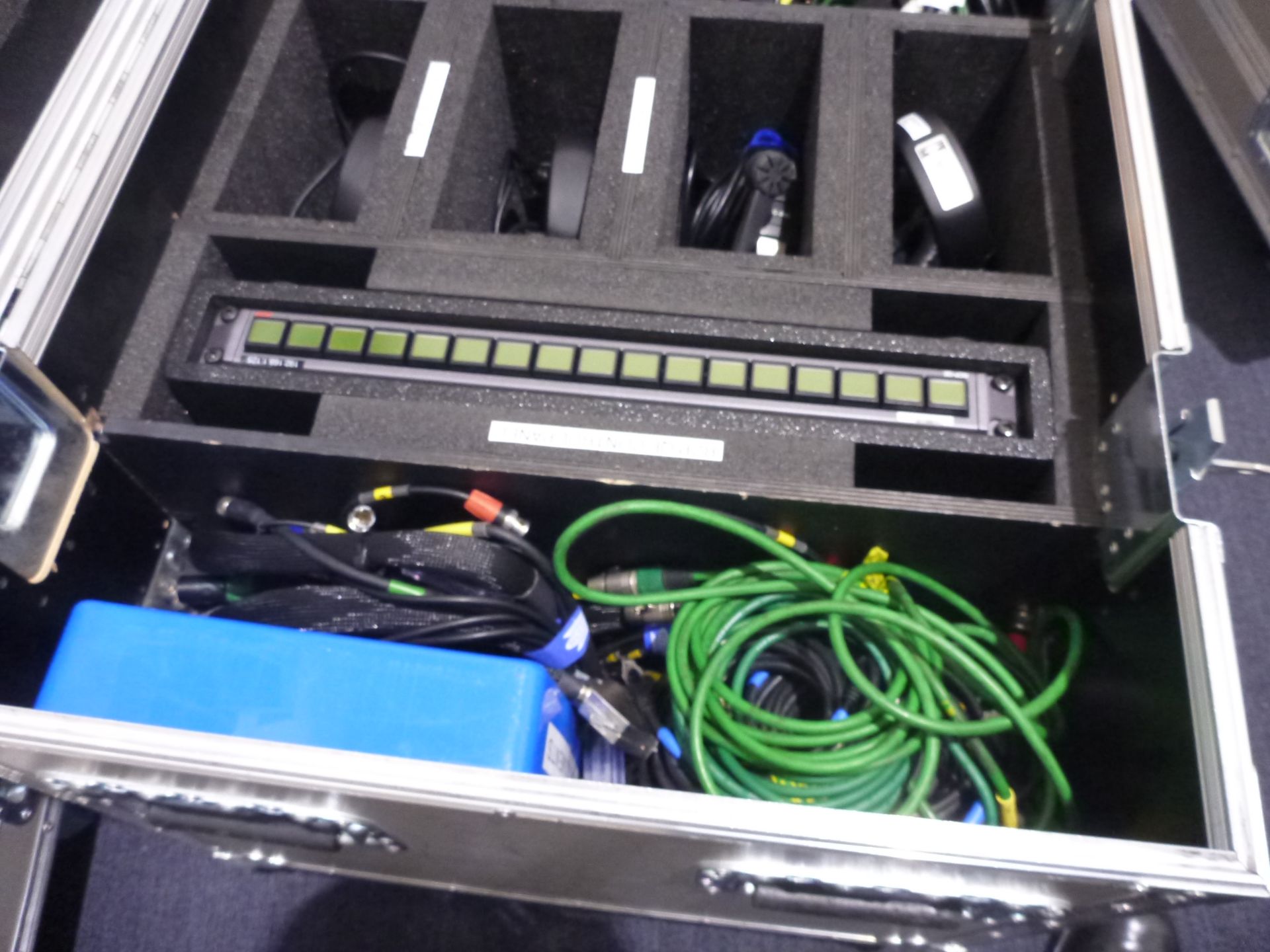 Portable Production Unit (PPU) To include Ross Carbonite Black 2 control desk, Ross SRG-4400 sync - Image 28 of 33