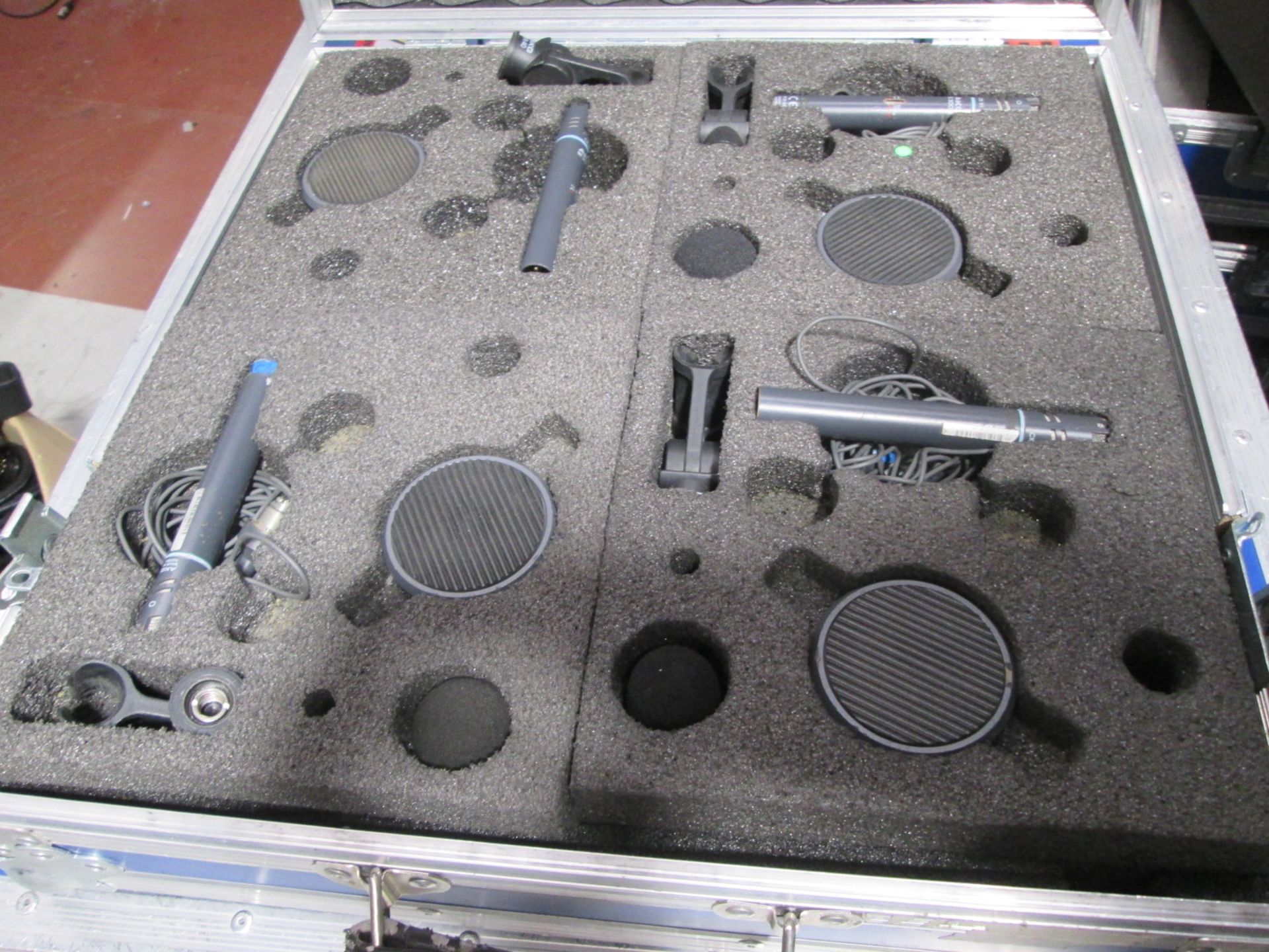 AKG SE 300B Microphones (Qty 4). In flight case - Image 4 of 5