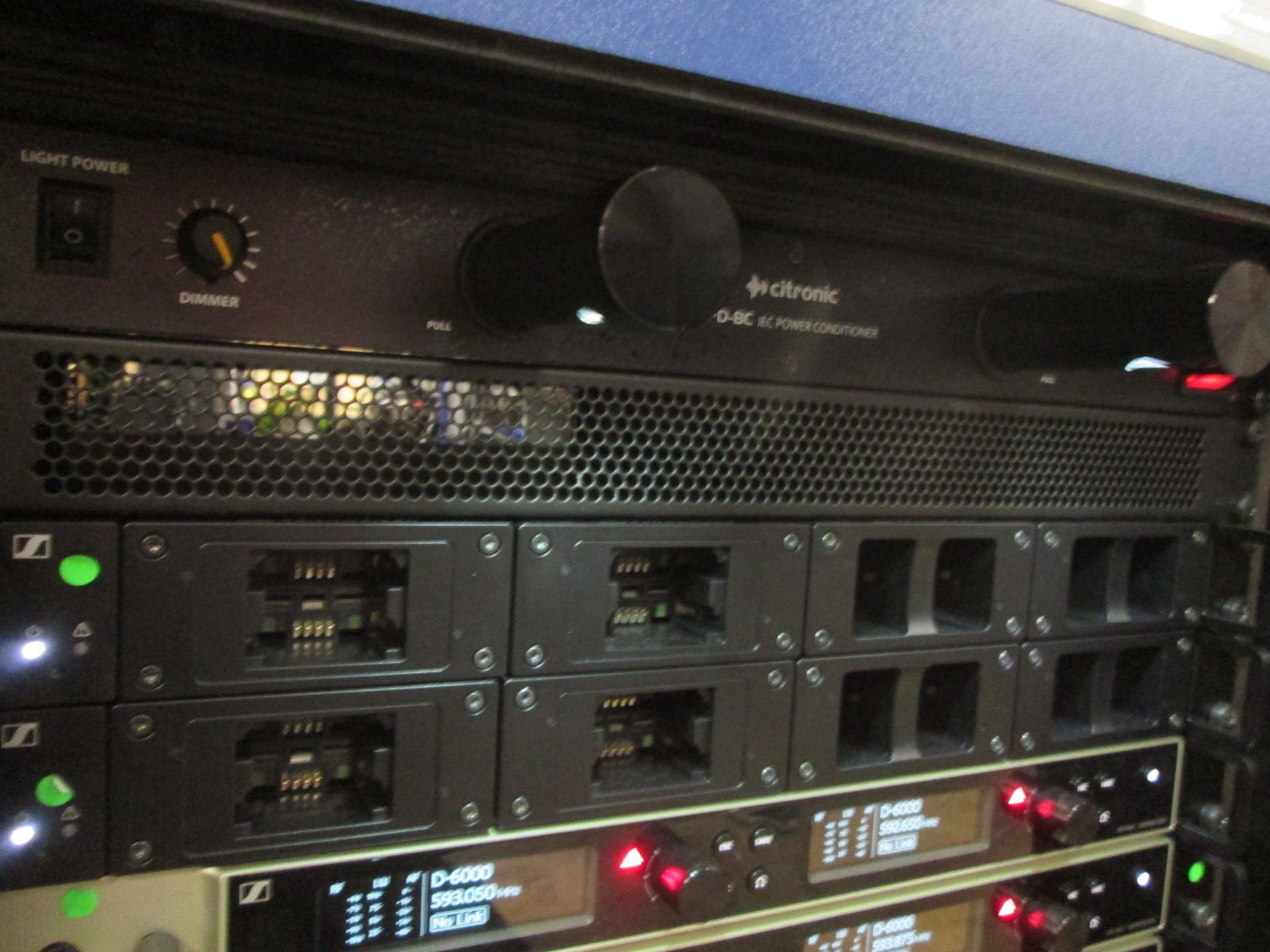 Sennheiser EM 6000 Dante Radio Rack. To include 4 x digital 2 channel UHF receivers, 4 x - Image 3 of 11