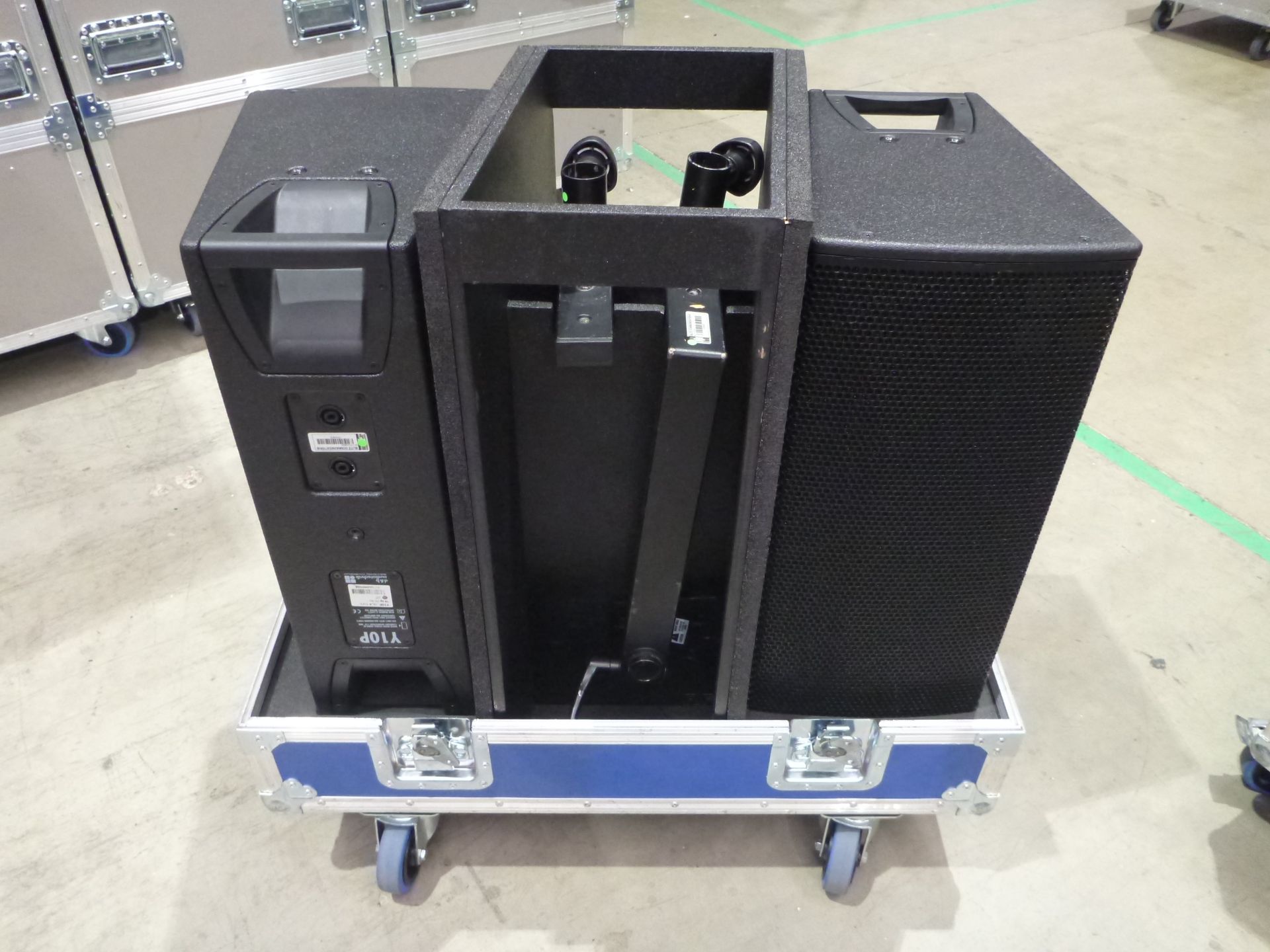 D & B Audiotecknik Y10P Loudspeakers (Pair) In flight case with flying frame, top hat and safety