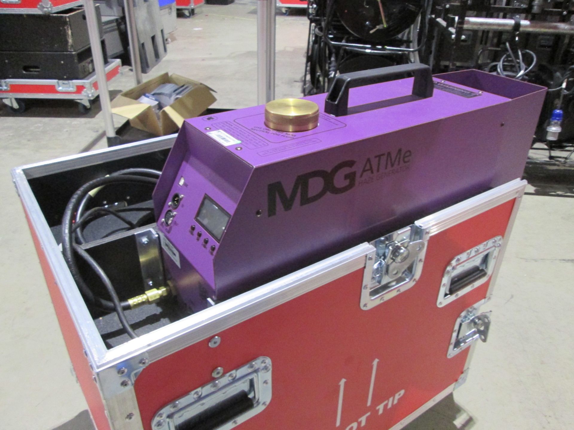 MDG ATMe APS Haze Generator. In flight case. S/N ATMe18981 - Image 3 of 11