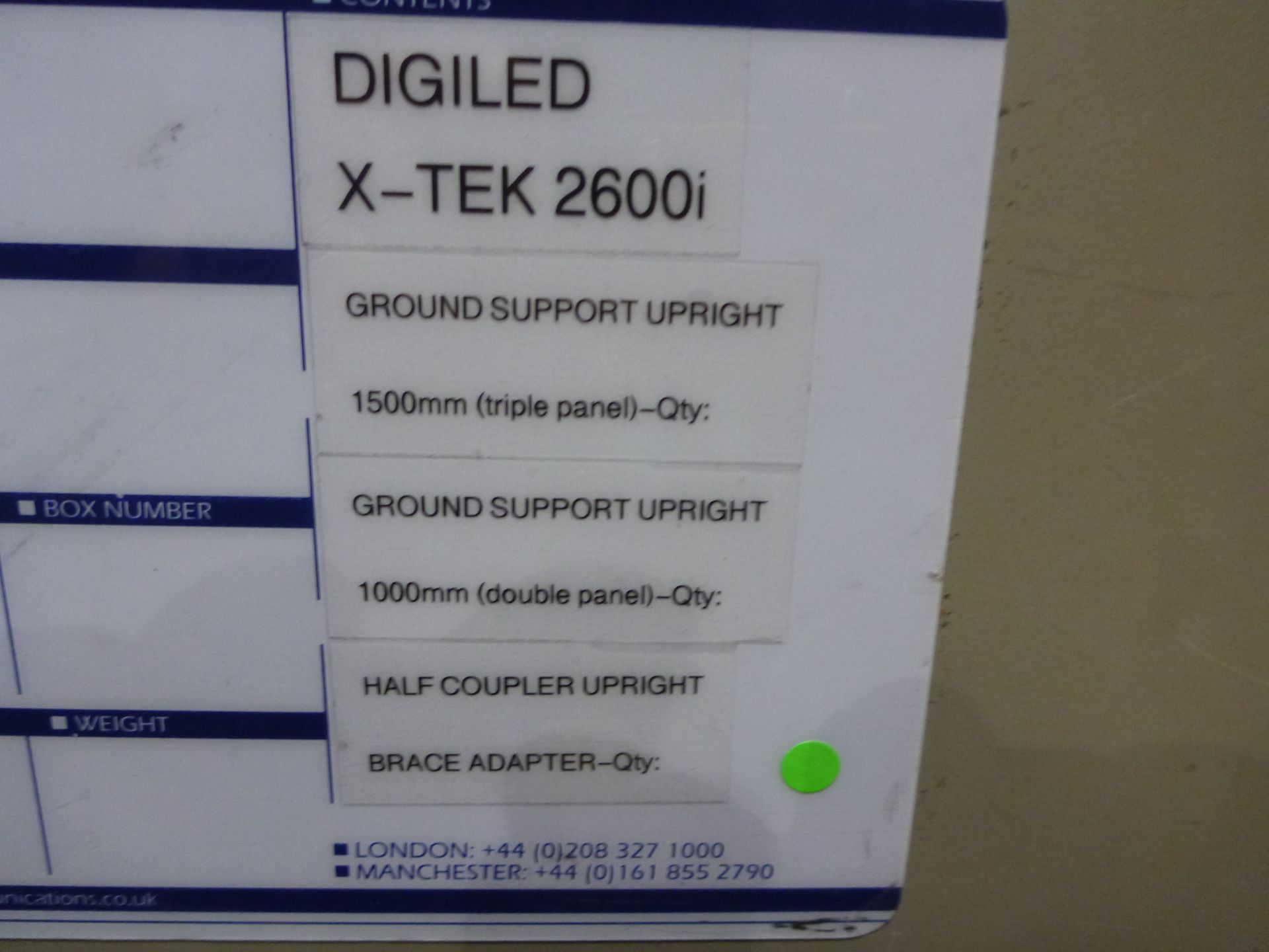 DigiLED X-Tek 2600i Ground Support Uprights 1500 mm triple panel, Qty 9, 1000 mm double panels Qty 1 - Image 4 of 5