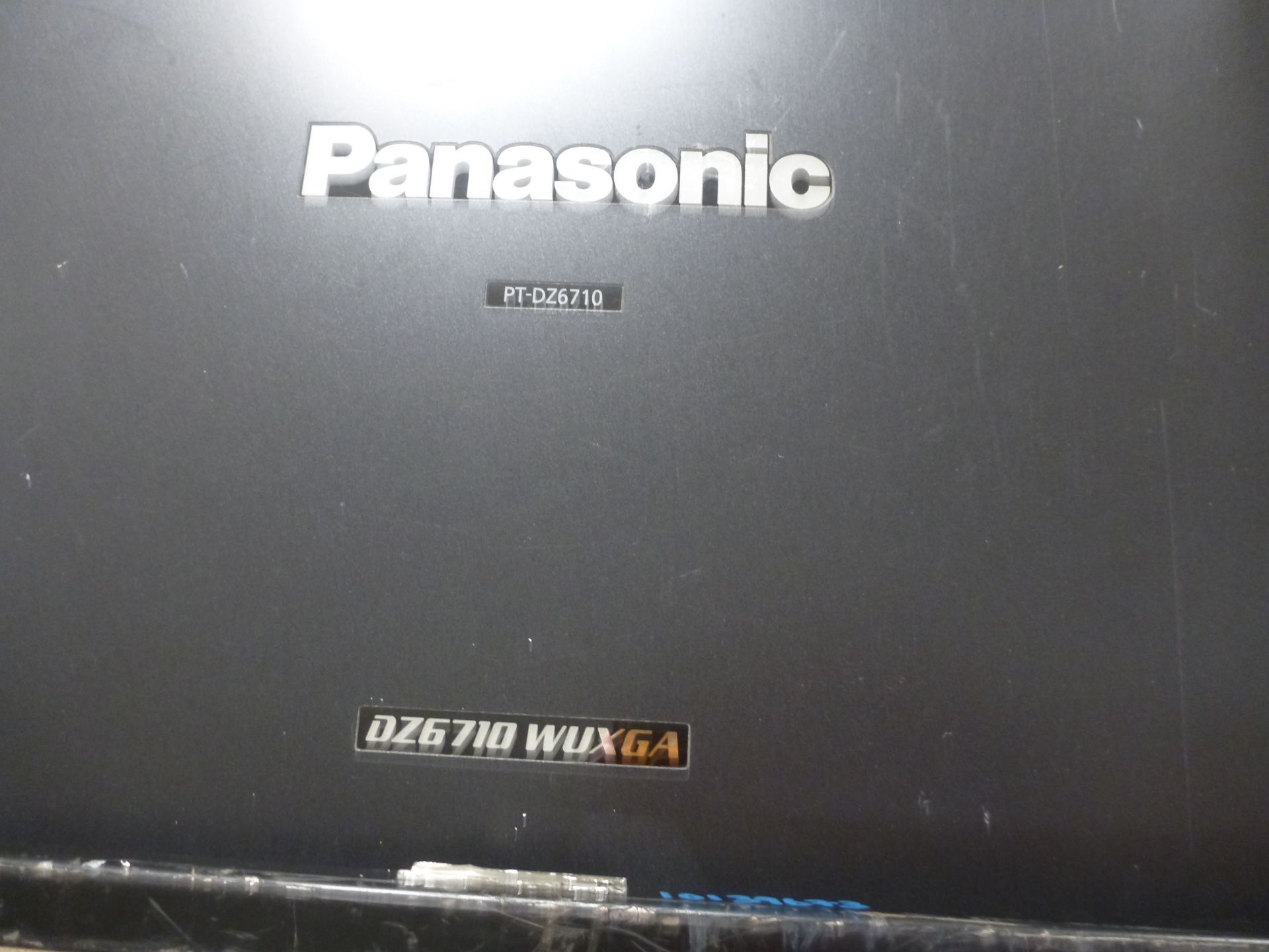 Panasonic Projector, Model PT-DZ6710E, S/N SH0150008, YOM 2010, In flight case with standard 1.3-1. - Image 9 of 14