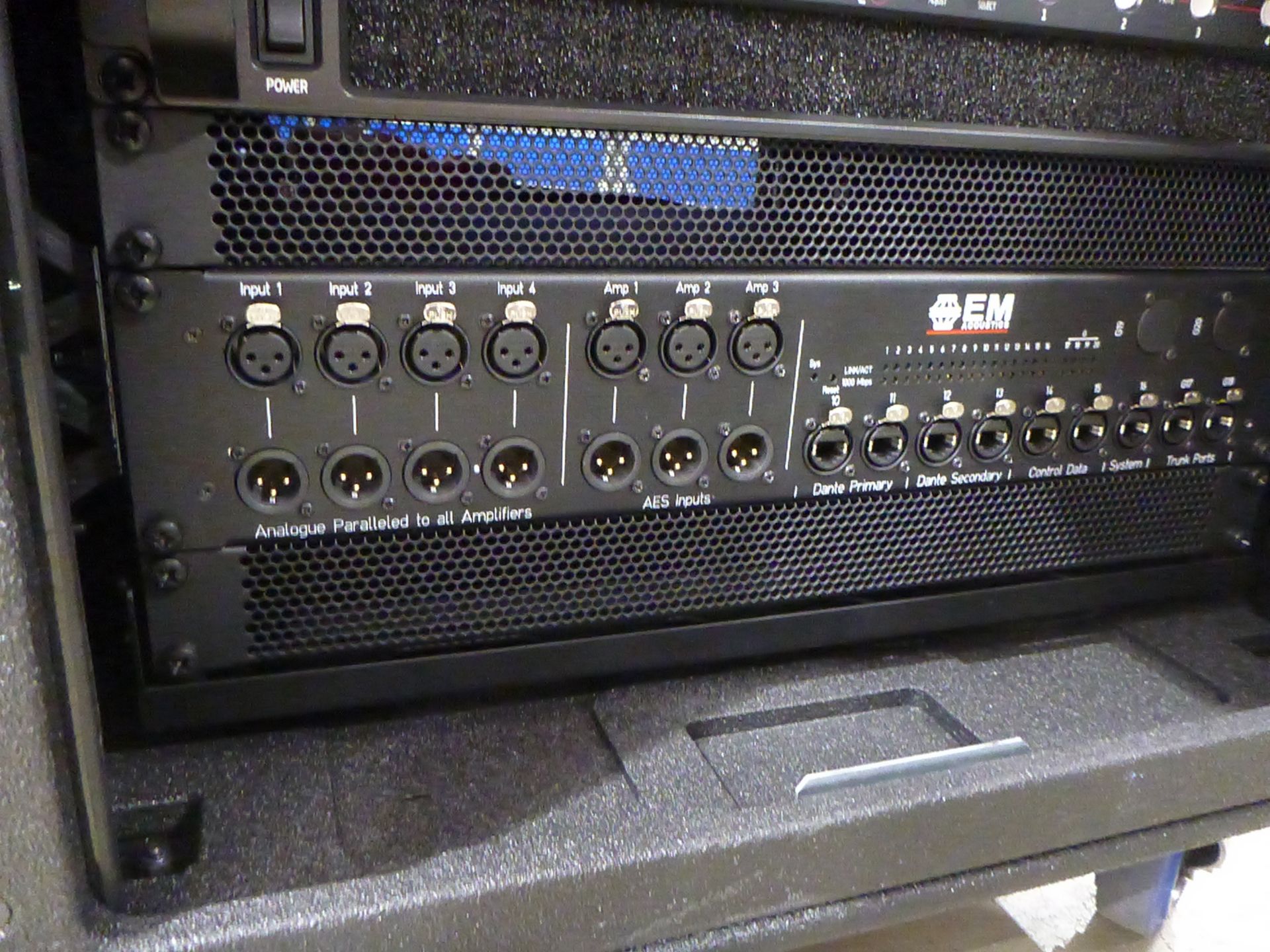 EM Acoustics DQ Rack Touring Amplifier Rack, To include 3 off DQ20 4 (12) Chnl power amplifiers, 1 - Image 4 of 11