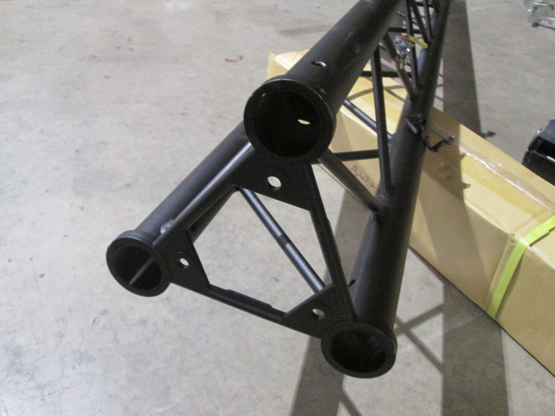 Quantity of Aluminum Lightweight Truss Frame - Image 4 of 5