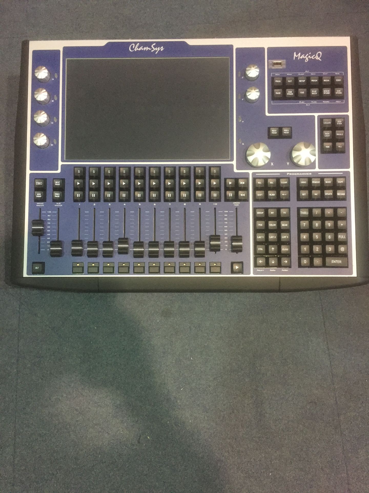 Chamsys MagicQ MQ80 compact lighting console, S/N CH5 000915191452, with power lead and flight case