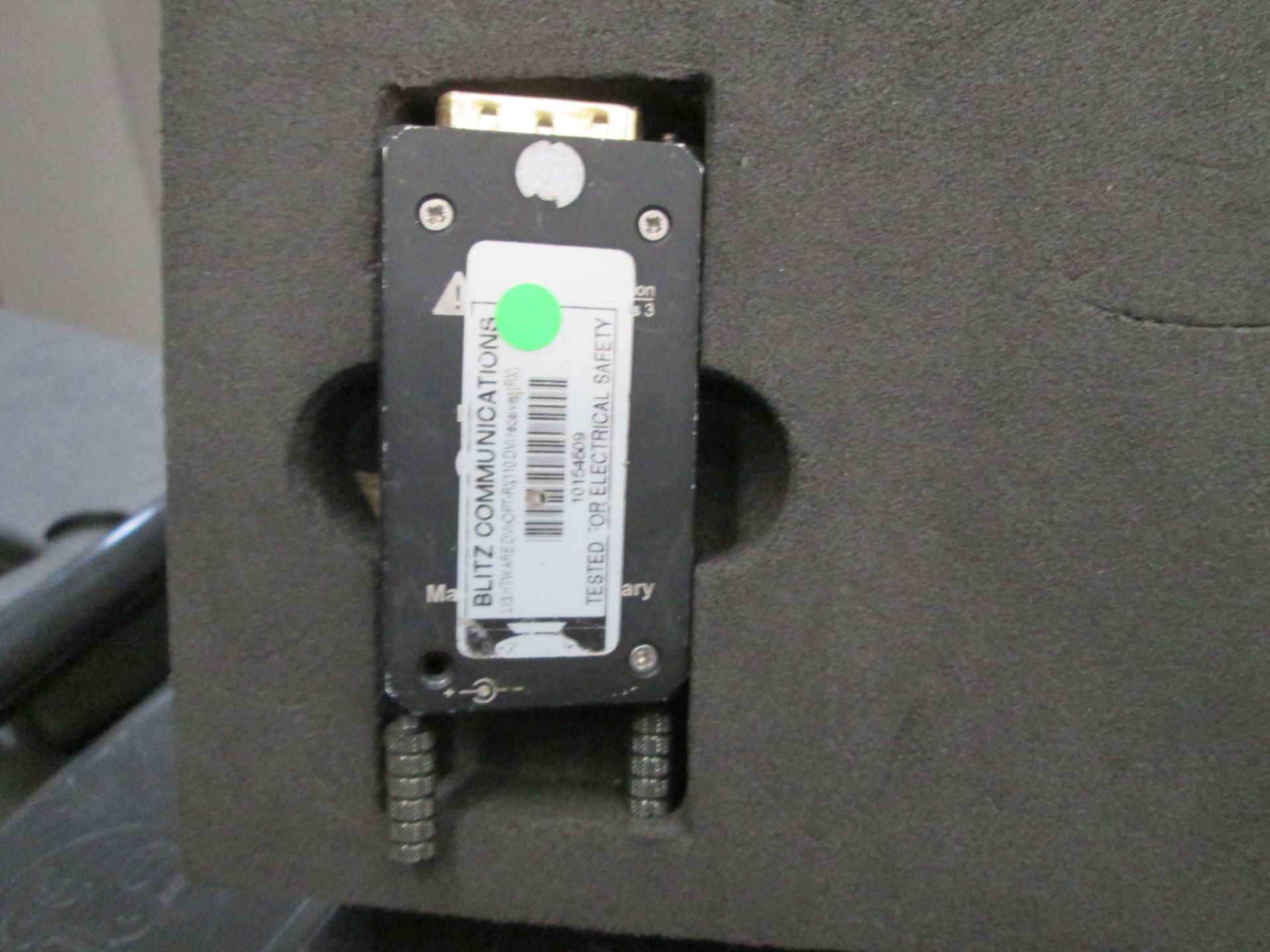 Lightware Extender Transmitter and Receiver V1, DVI-OPTM-RX110 & TX110 (Qty 12) - Image 3 of 6