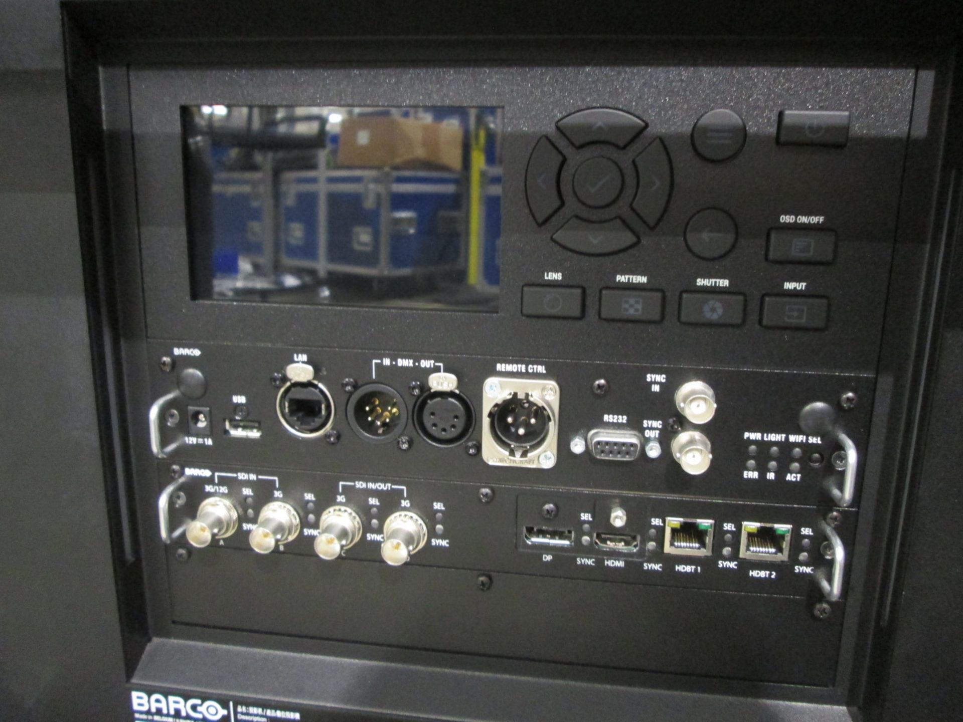 Barco BME UDX 4K32 FRM+FC Laser Projector. S/N R9008600-FC2590127930. In flight case with hanging br - Image 6 of 11