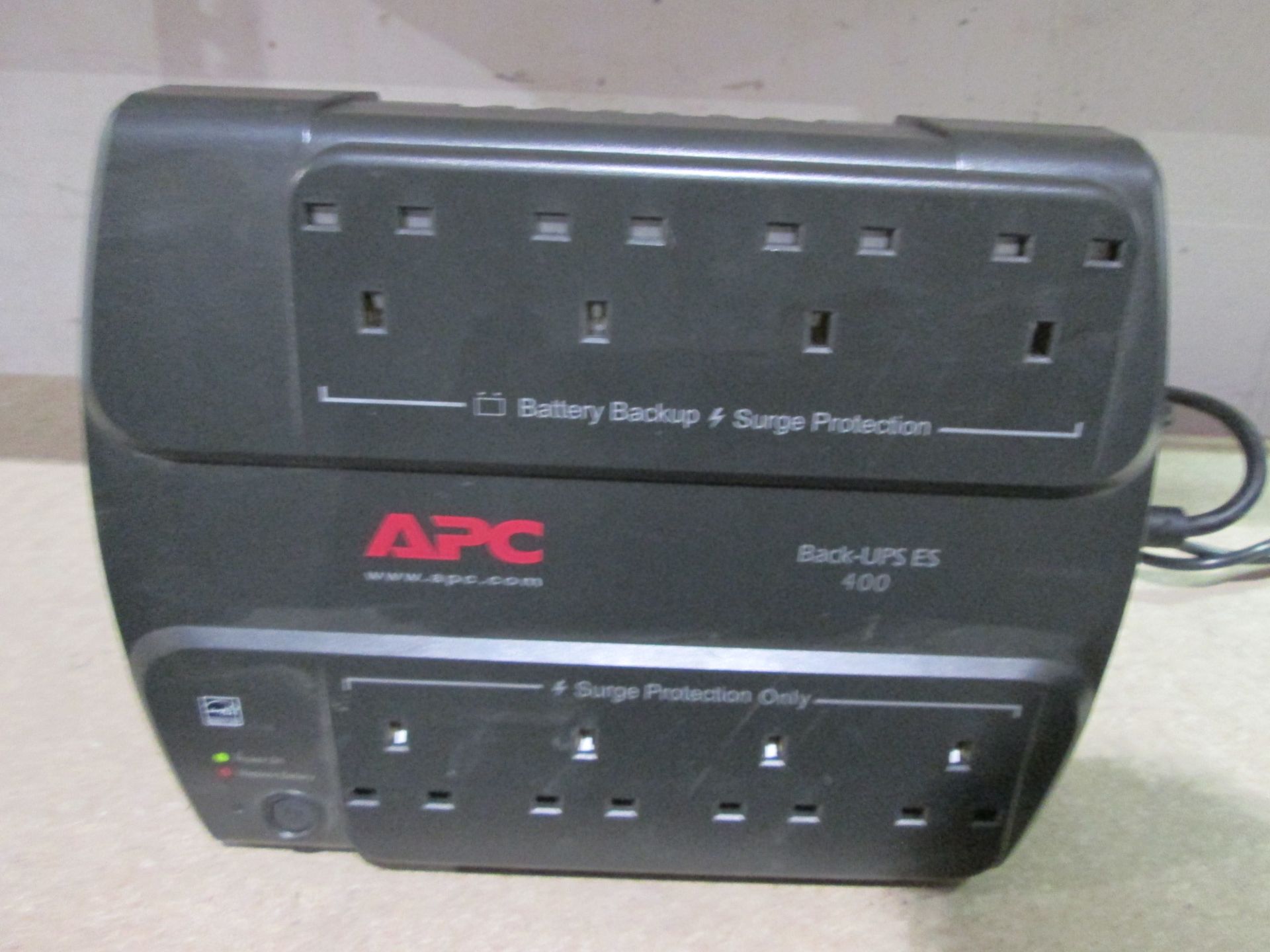 APC Back-UPS ES 400 Battery Back Up, 400V, 240W 8 socket - Image 2 of 4