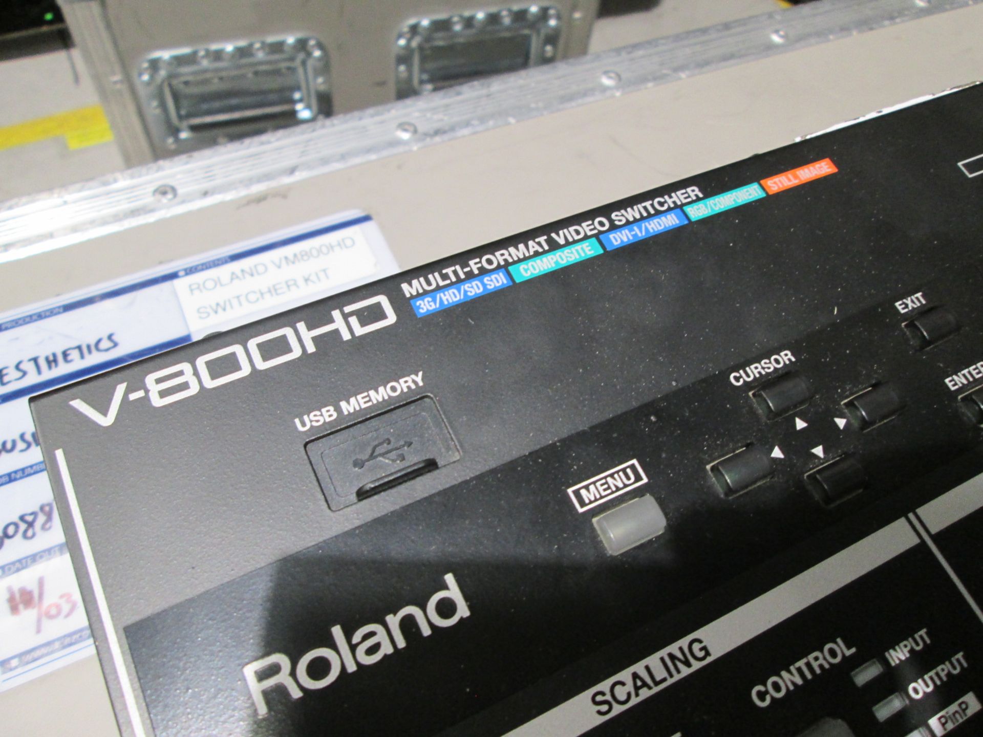 Roland V-800HD Multi-Format Video Switcher Kit, To include /roland video converter HDMI to SDI x - Image 4 of 11