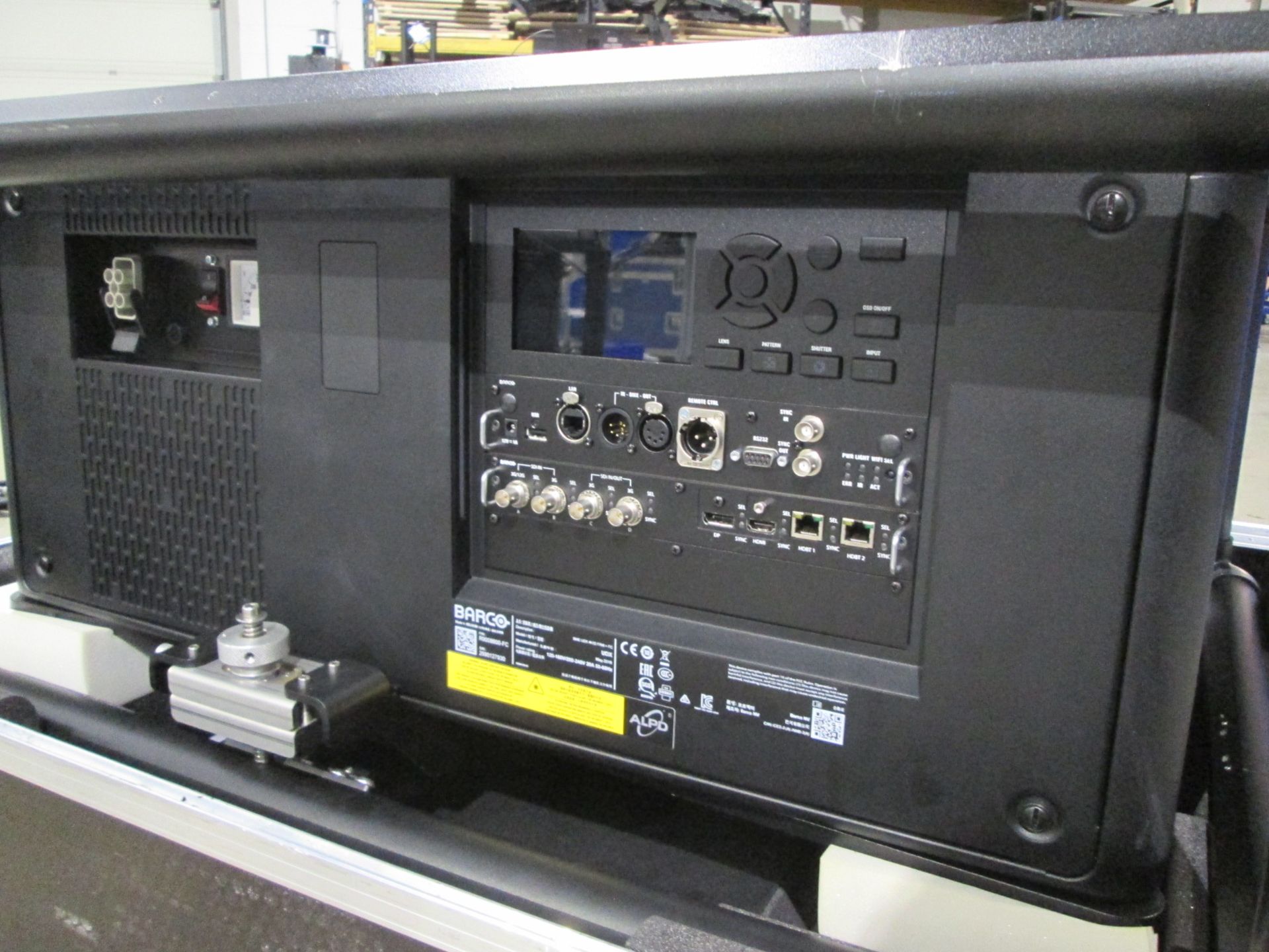 Barco BME UDX 4K32 FRM+FC Laser Projector. S/N R9008600-FC2590127930. In flight case with hanging br - Image 5 of 11