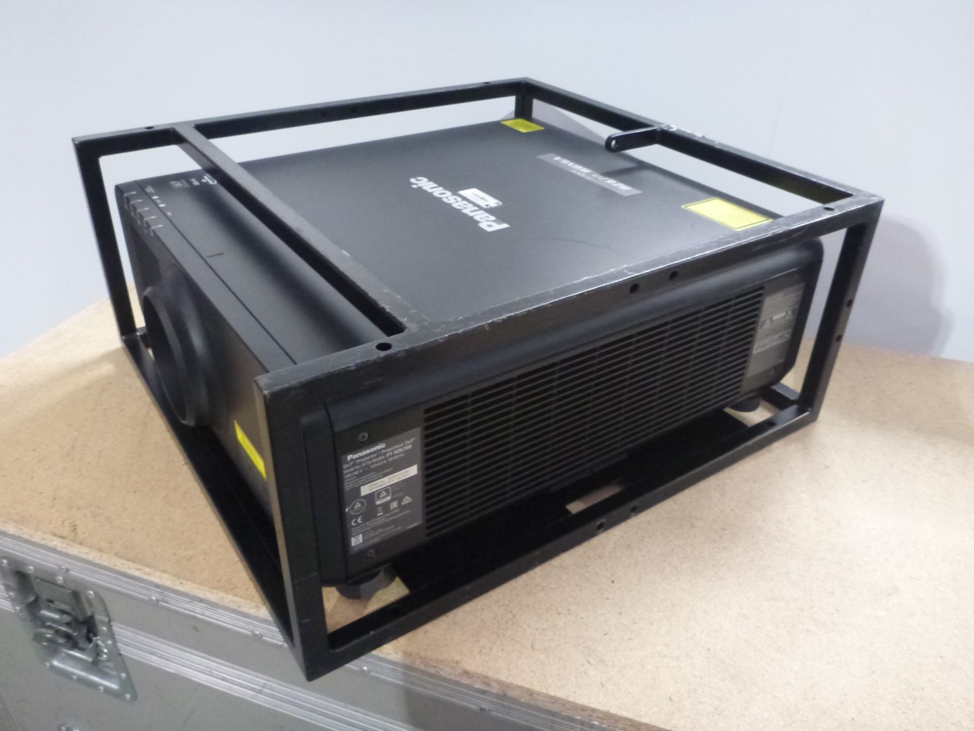 Panasonic Laser Projector, Model PT-RZ670, S/N SH5512101, YOM 2015, In flight case with standard 1. - Image 2 of 12