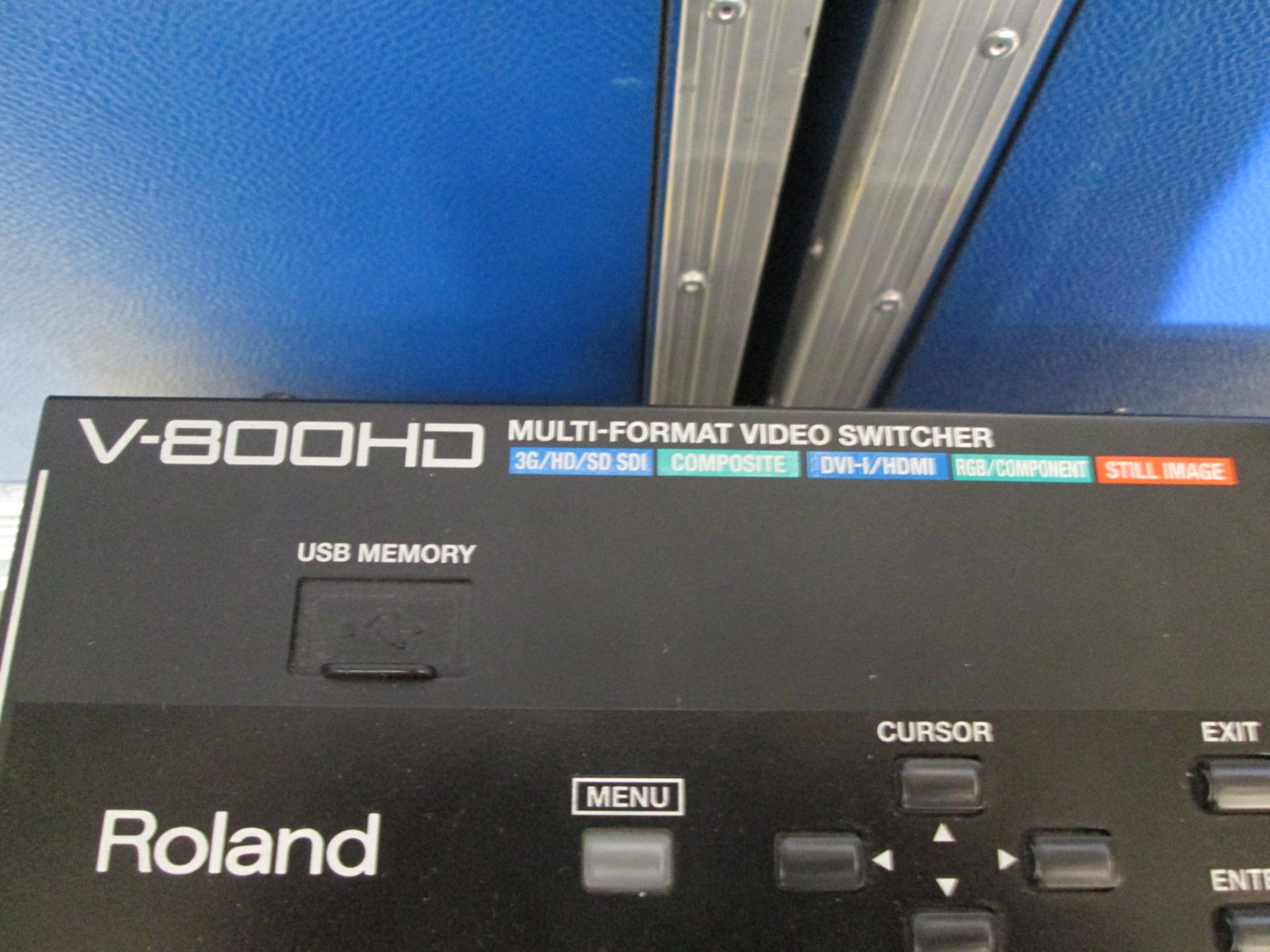 Roland V-800HD Multi-Format Video Switcher Kit, To include Roland video converter HDMI to SDI x 2 - Image 3 of 11