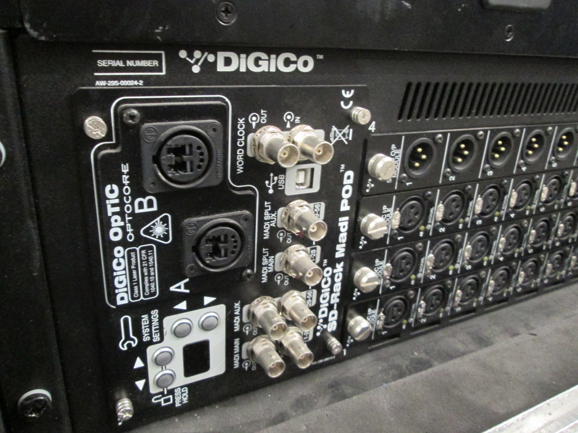 DigiCo SD-Mini Rack Digital Input / Output Frame. S/N 790351 1506 - Image 3 of 7