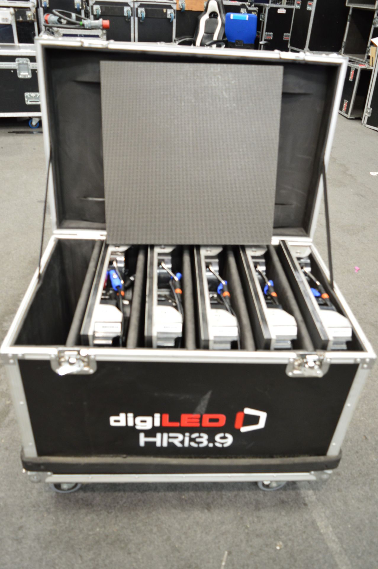 6x No. DigiLED 3.9mm LED panels, Model HRi3900, si - Image 3 of 6
