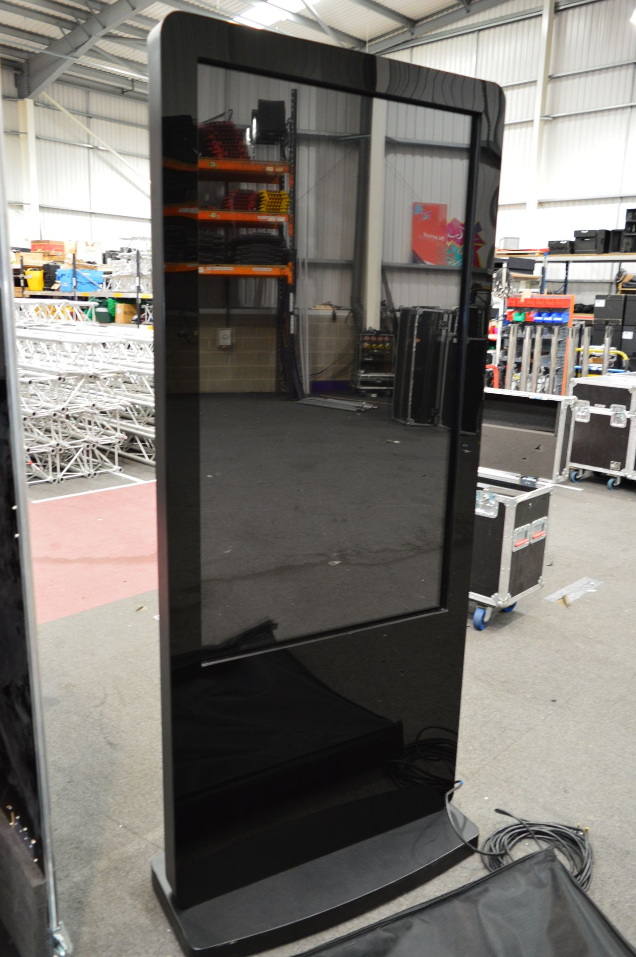 55" Touchscreen display board, with cover and keys - Image 2 of 5
