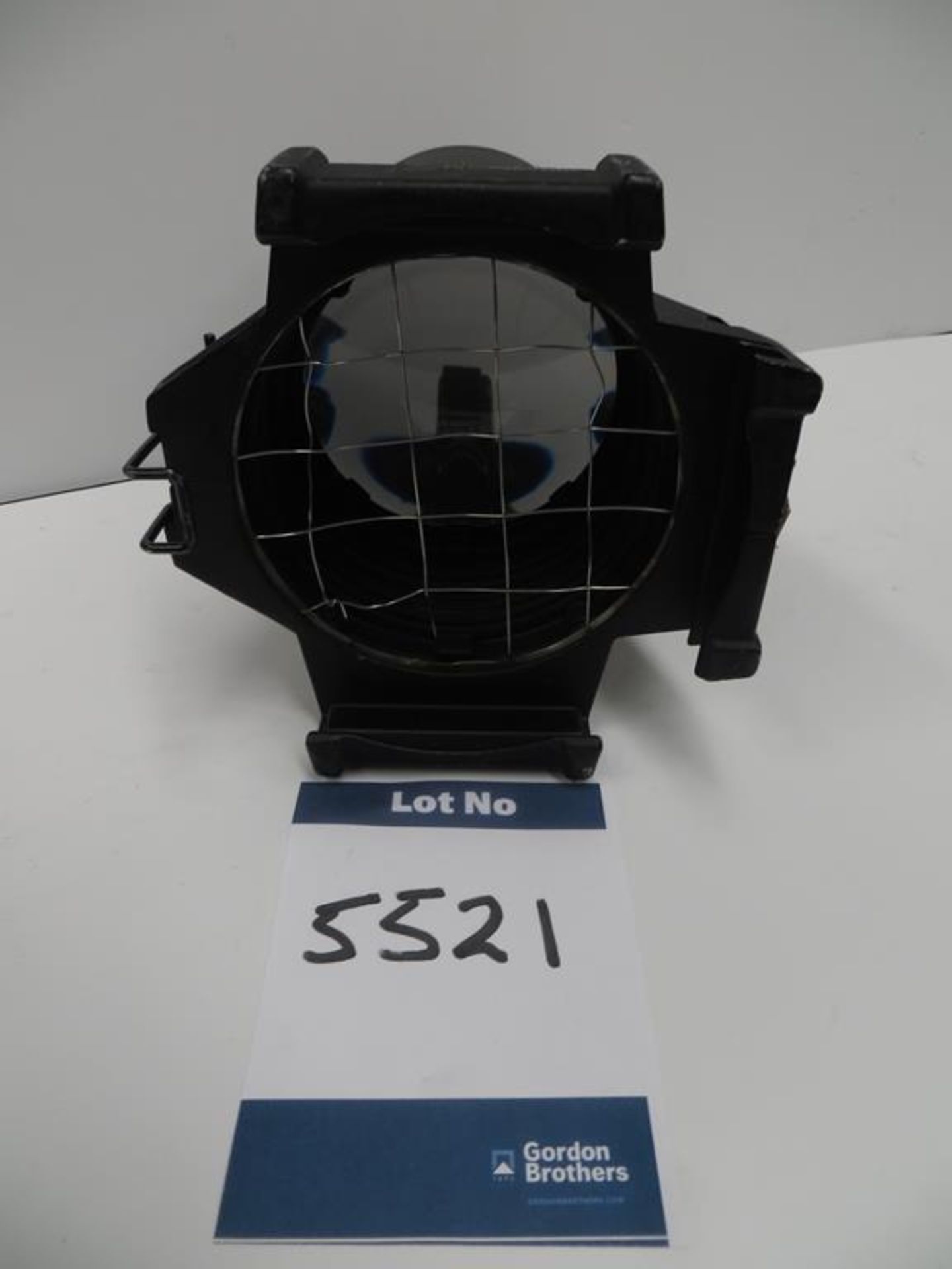 1x No. pair ETC, Source 4 36° lens for profile lig - Image 3 of 3