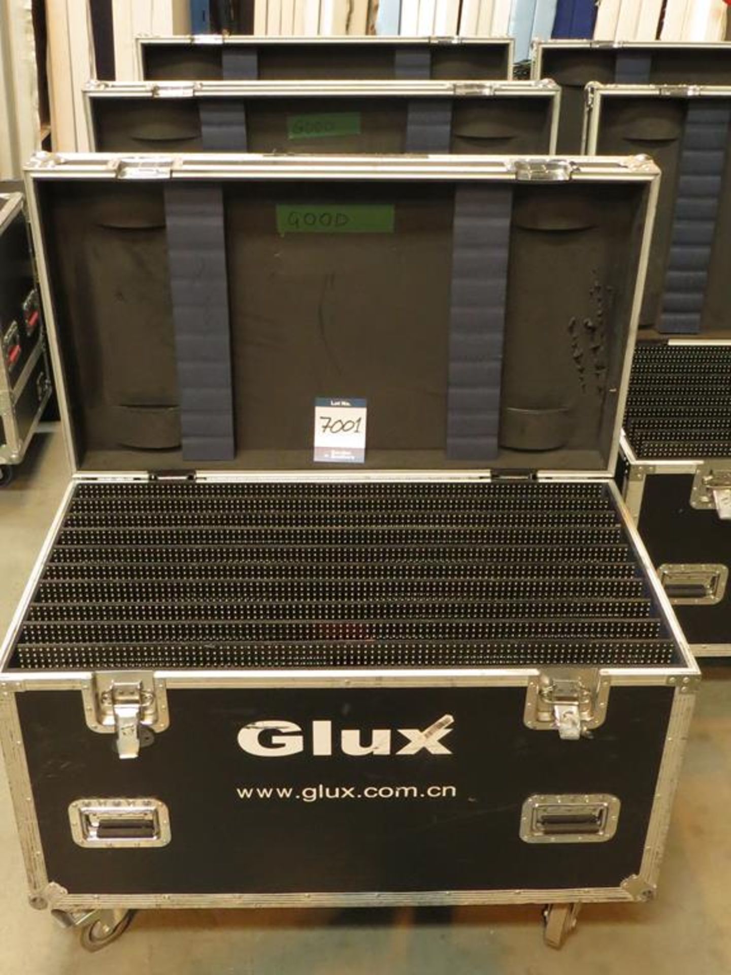 Glux LED display system, 10.4mm comprising: 10x No. 1000 x 500mm Glux, LED panels, Model BATN10C - Image 5 of 25