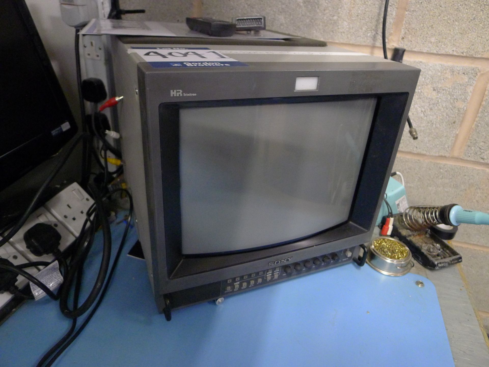 Sony PVM 14M4E Professional Broadcast Monitor: Uni