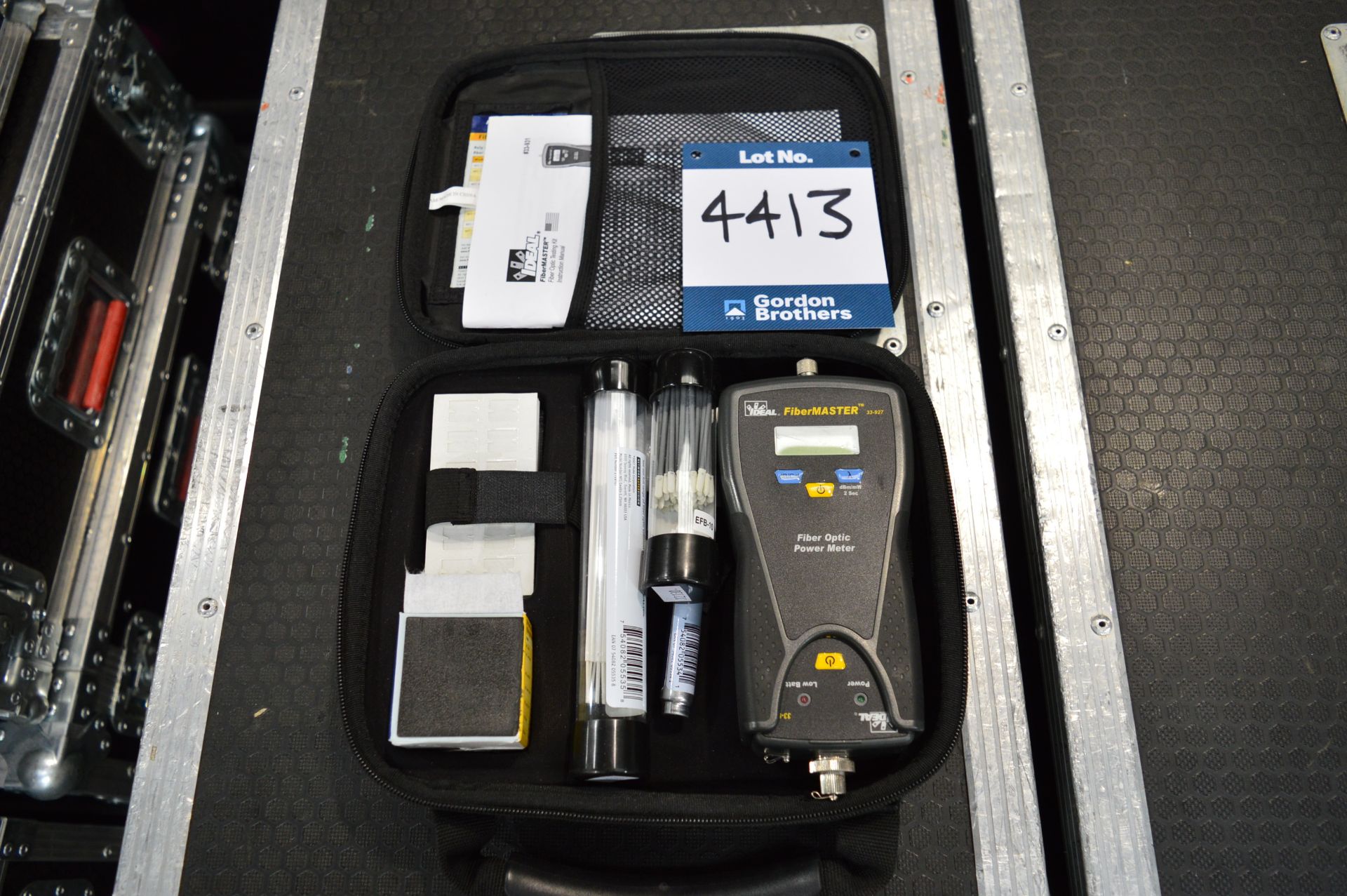 Ideal FibreMaster 33-927 fibre optic testing kit in case: Unit 500, Eckersall Road, Birmingham B38