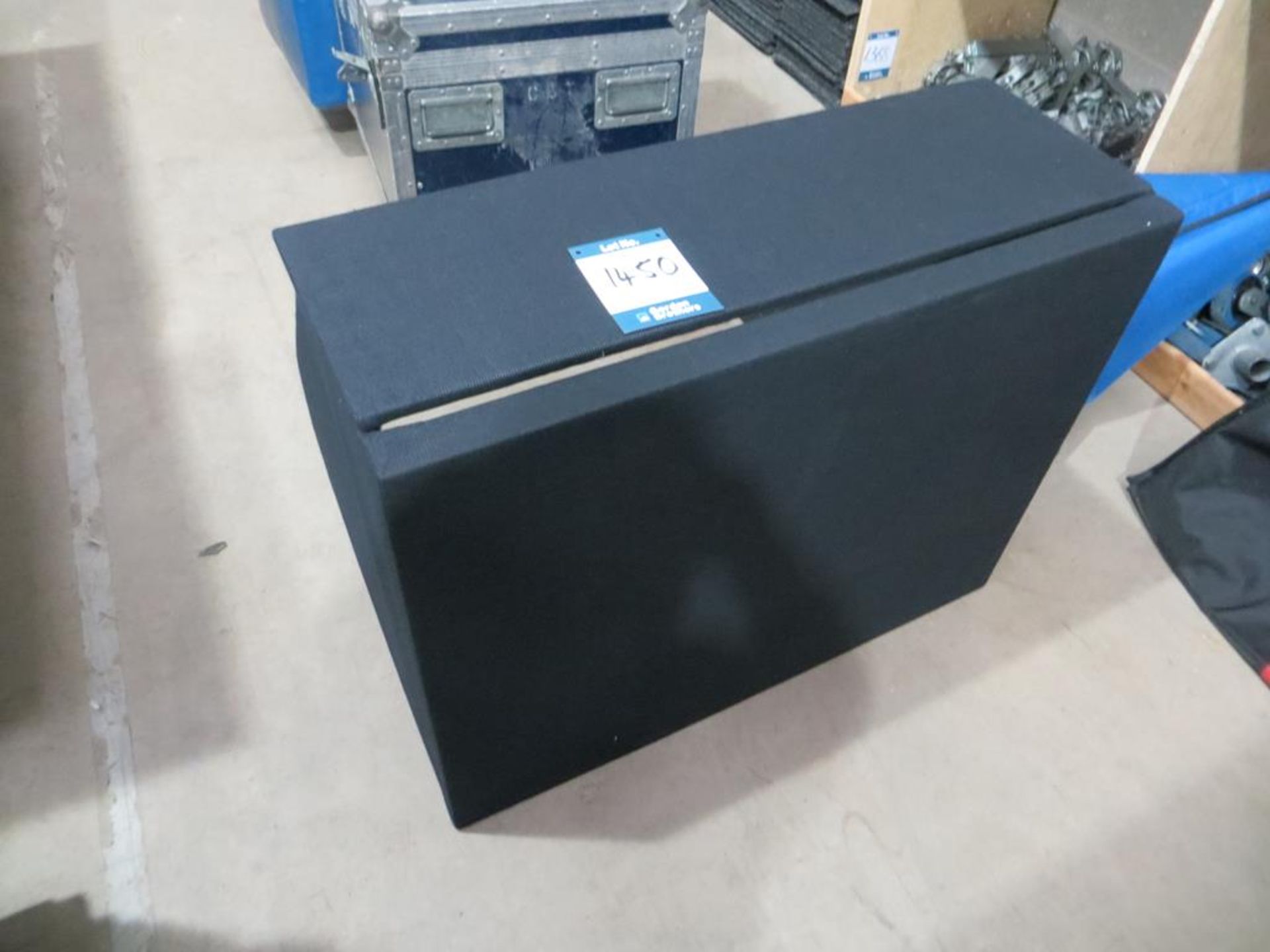 32" black cloth plasma hide in soft carry bag: Unit 500, Eckersall Road, Birmingham B38 8SE