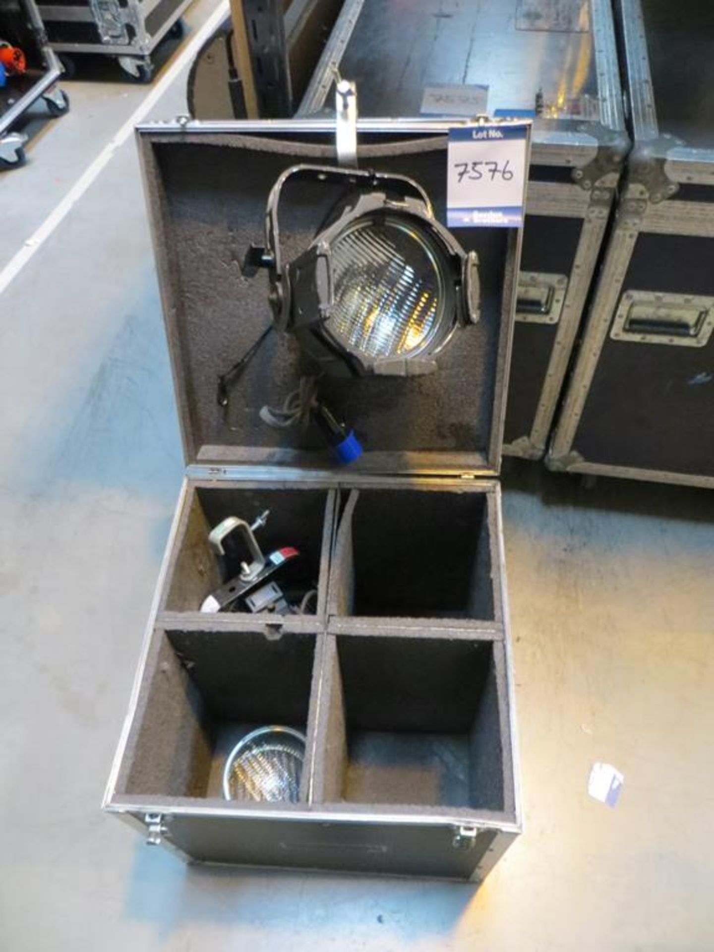 2x No. ETC, Source 4 par lamps with interchangeable lenses in transit case: Unit C Moorside, 40 Dava