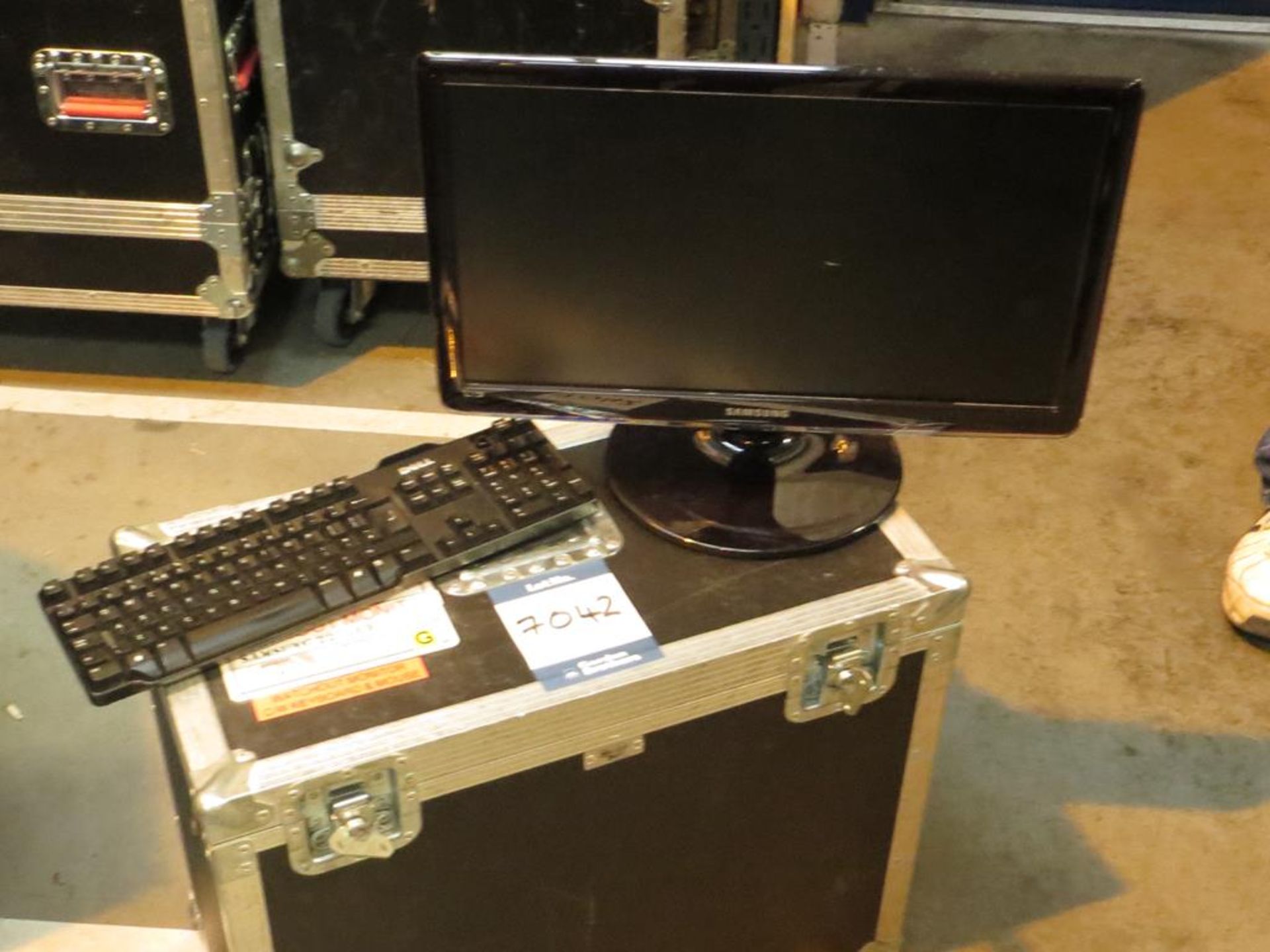 Dataton, watchout server, Model Versa 6 video multi-screen management system complete with 19" - Image 3 of 7