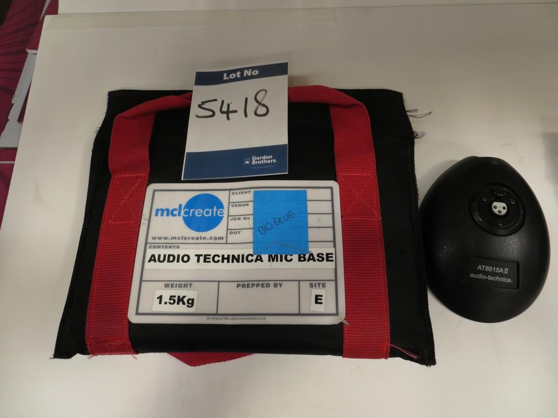 Audio Technika, 8615 microphone base in soft bag: