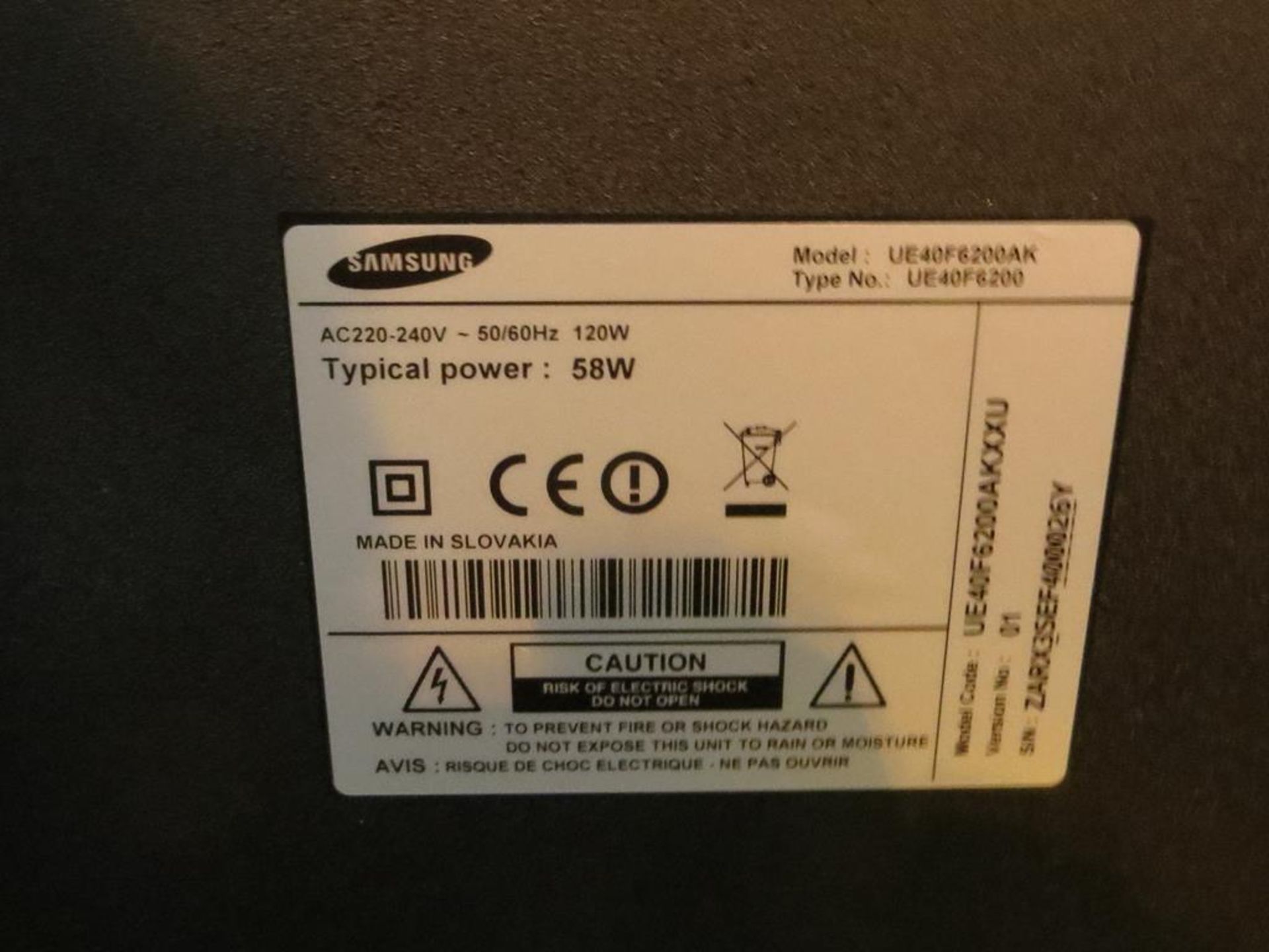 Samsung, 40" LED monitor, Model VE40F6200AK with Unicol mount in transit case: Unit C Moorside, 40 - Image 3 of 3