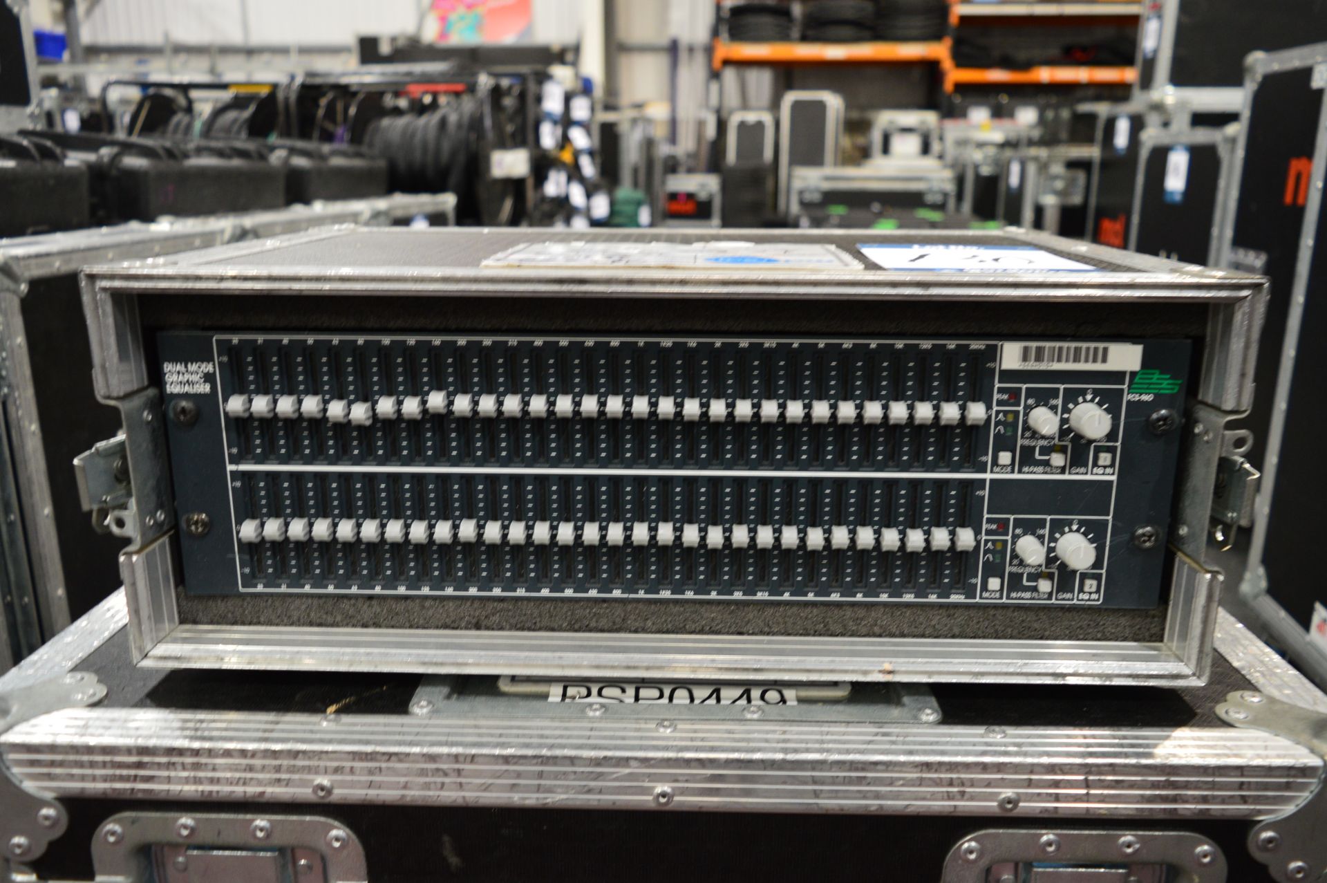 BSS, FCS-960 dual mode graphic equaliser, Serial N - Image 2 of 4