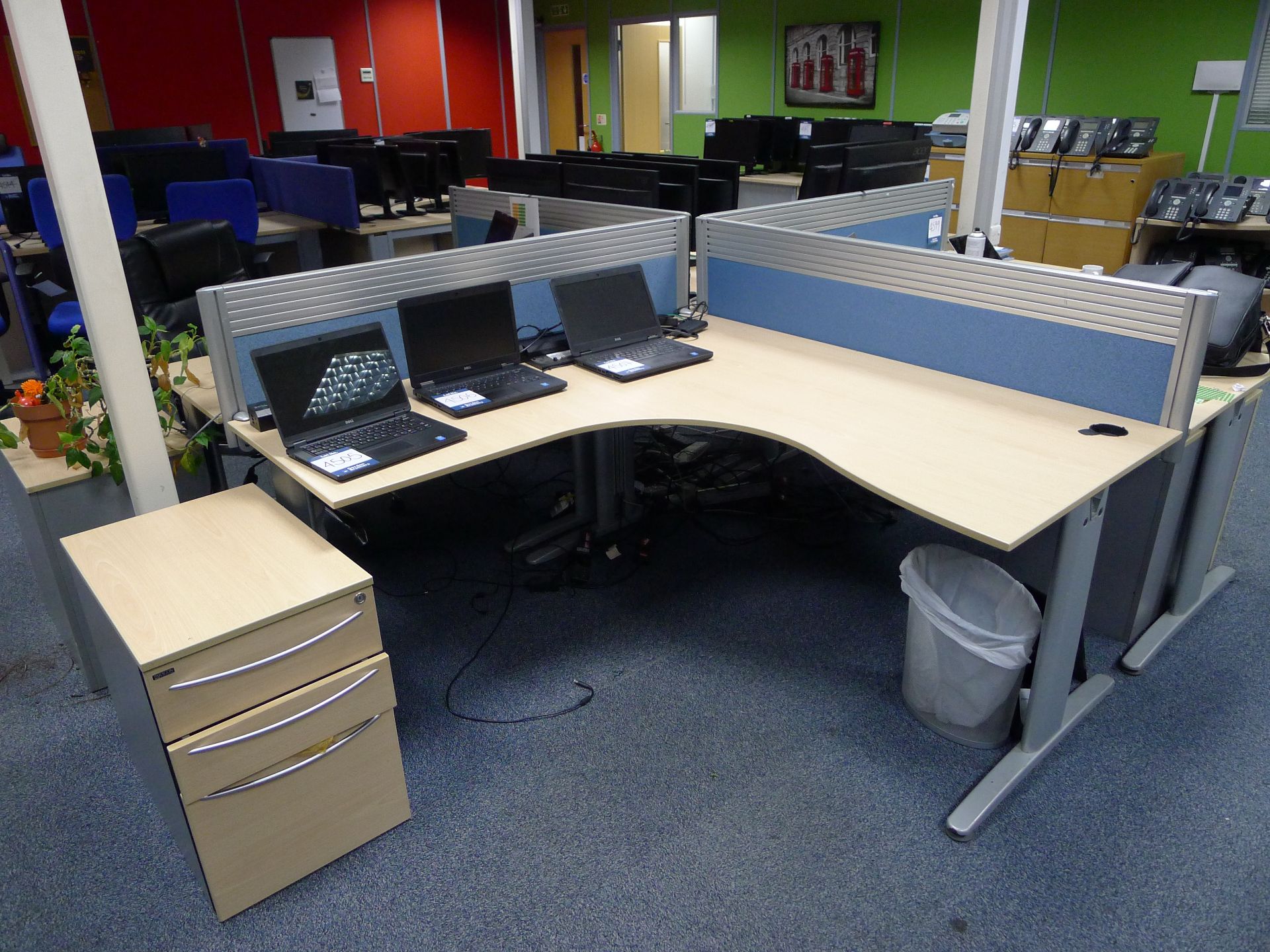 Light Oak Effect 4 Position Desk Pod with Matching