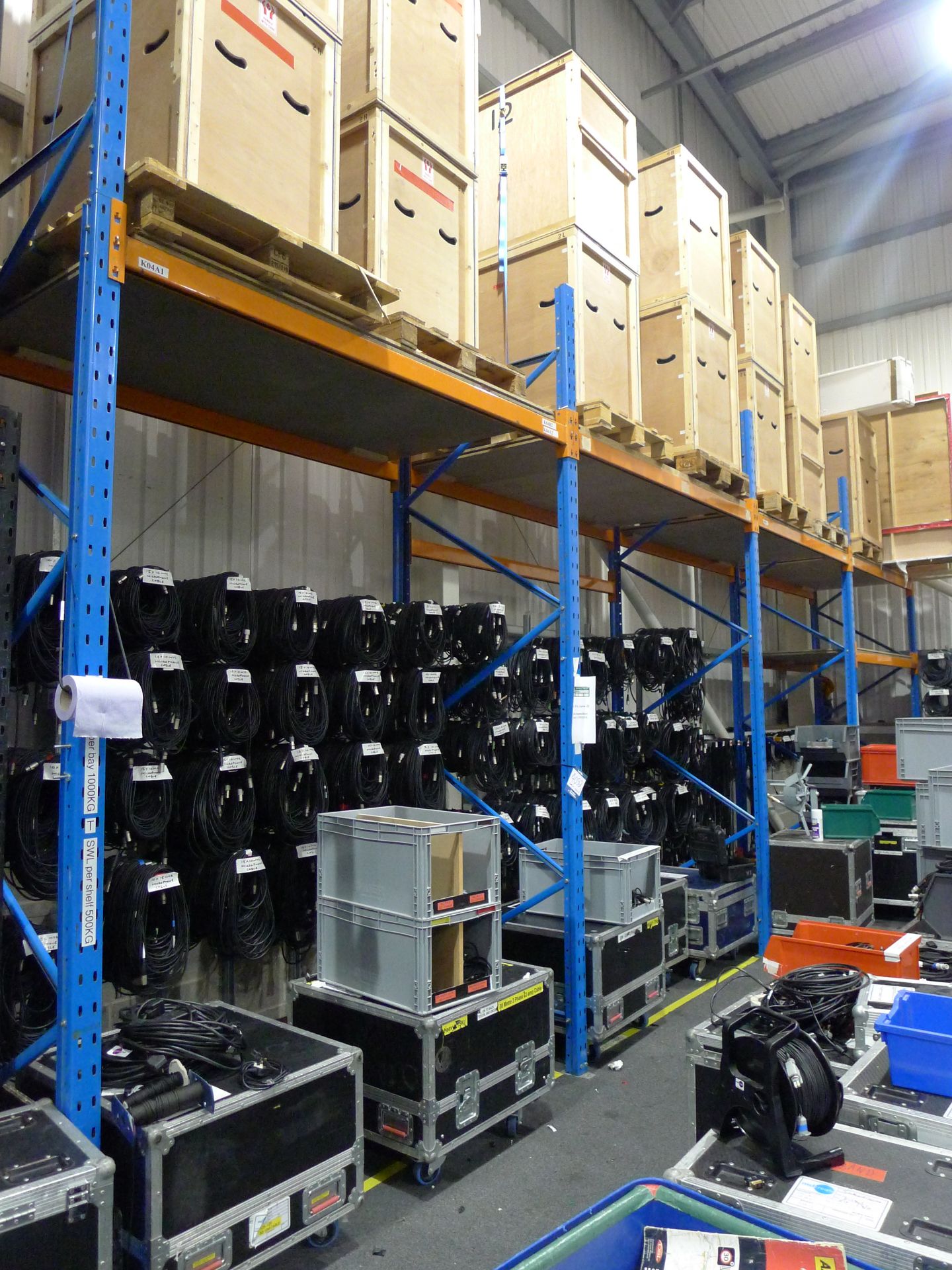 Racking Throughout The Warehouse to Include 120x B - Image 2 of 6