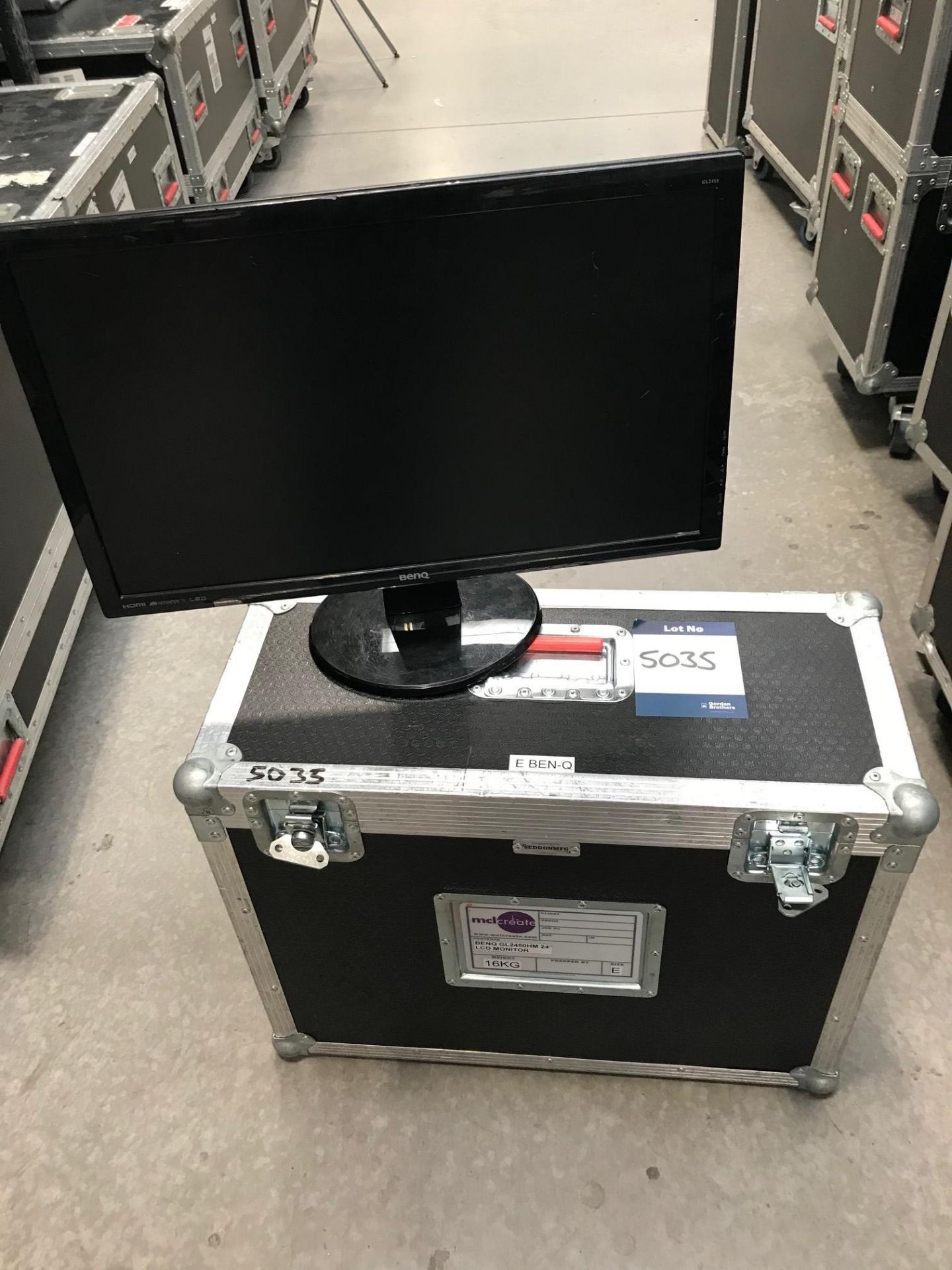 Benq, 24" LCD monitor Model GL2450HMin transit cas