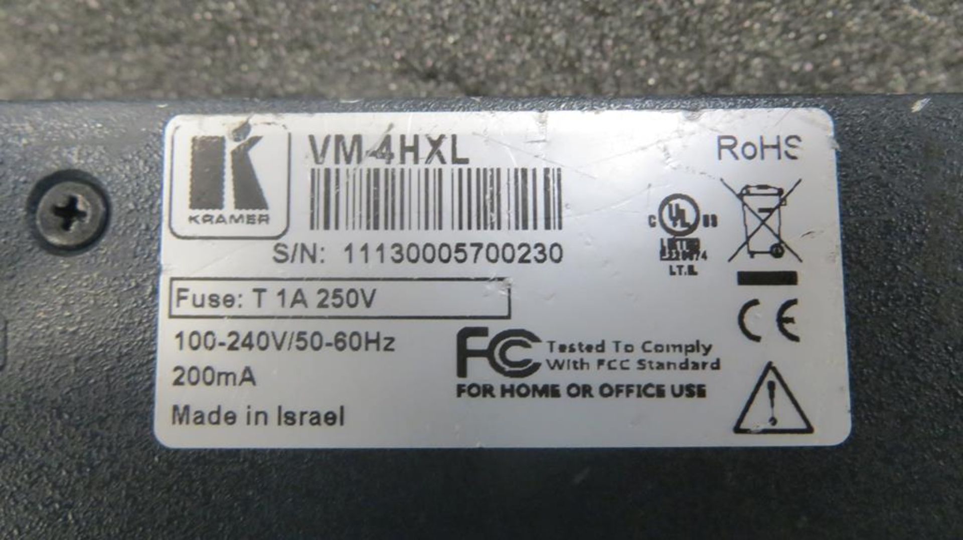 Kramer, DA HDMI splitter 1 in 4 out in transit cas - Image 2 of 3