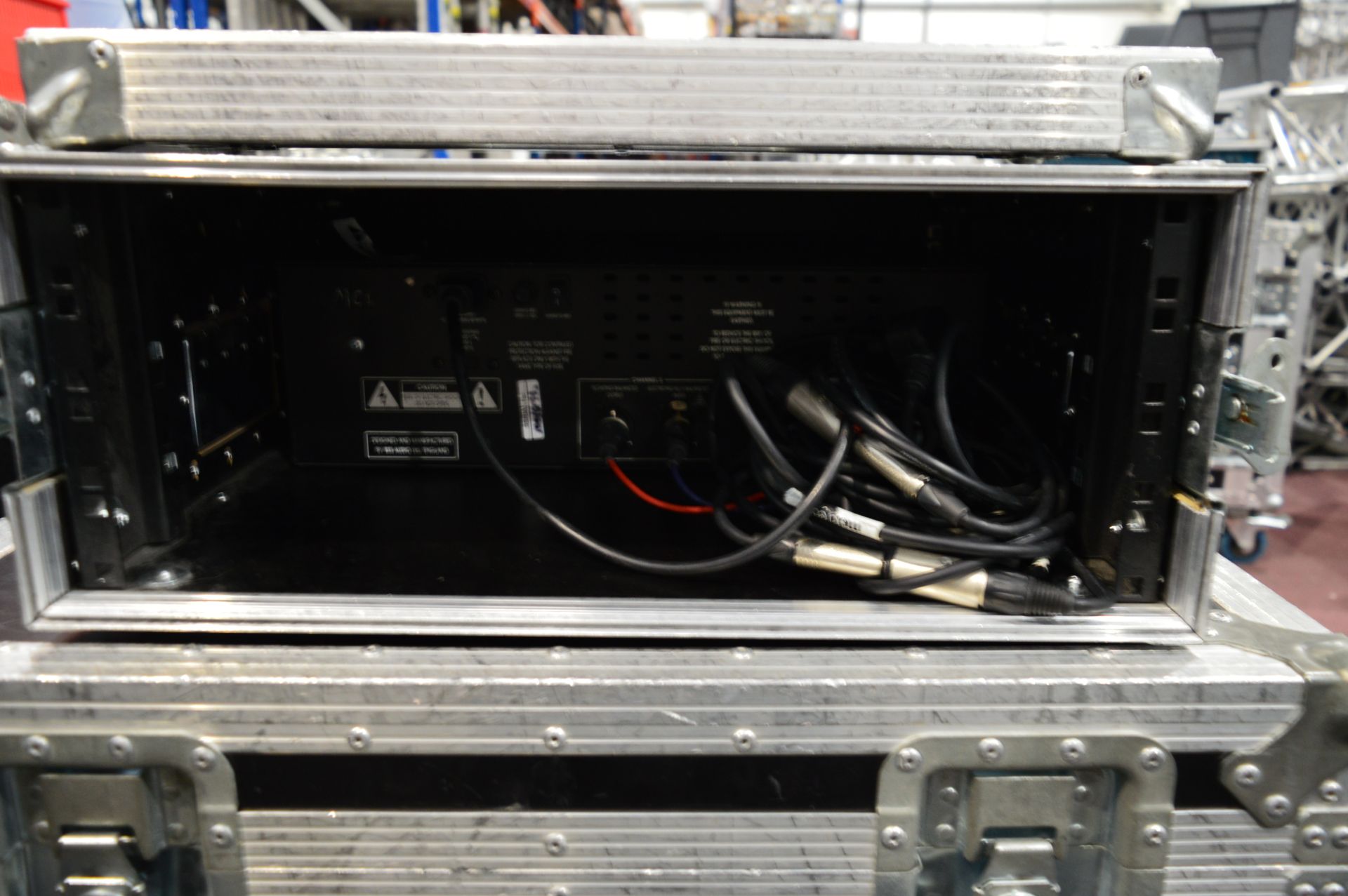 BSS, FCS-960 dual mode graphic equaliser, Serial N - Image 3 of 4