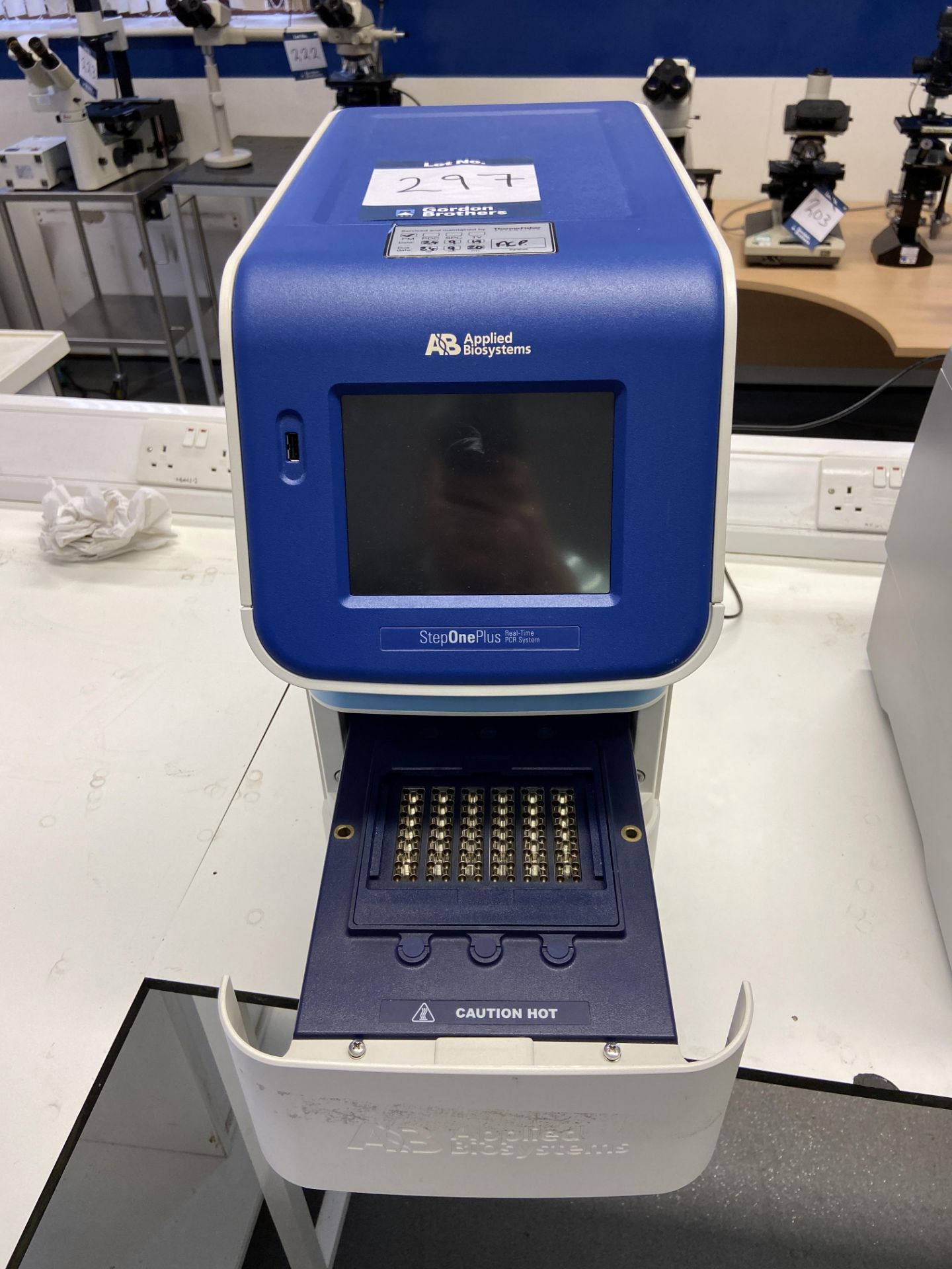 Applied Biosystems Step One Plus real time PCR system, Serial No. 272001609 (2009) - Image 2 of 2