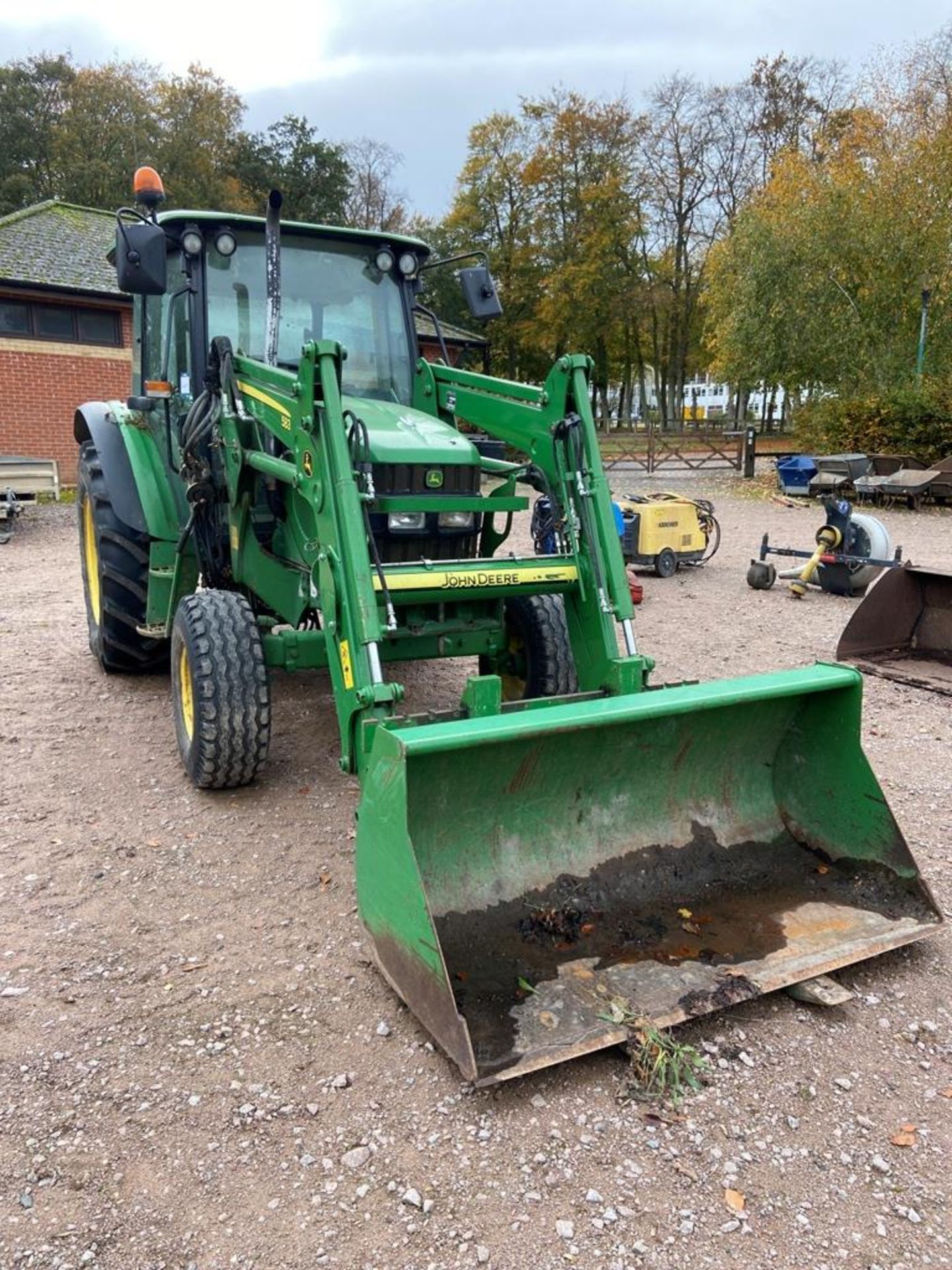 John Deere type M, 5080M tractor with 583 front end loader (2012) (recorded hours 4467 hours) S/