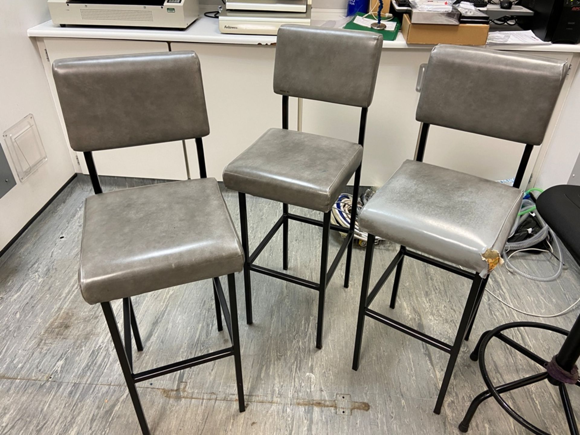 Six leather stools, 3x No. fitted and 3x No. adjustable - Image 3 of 3