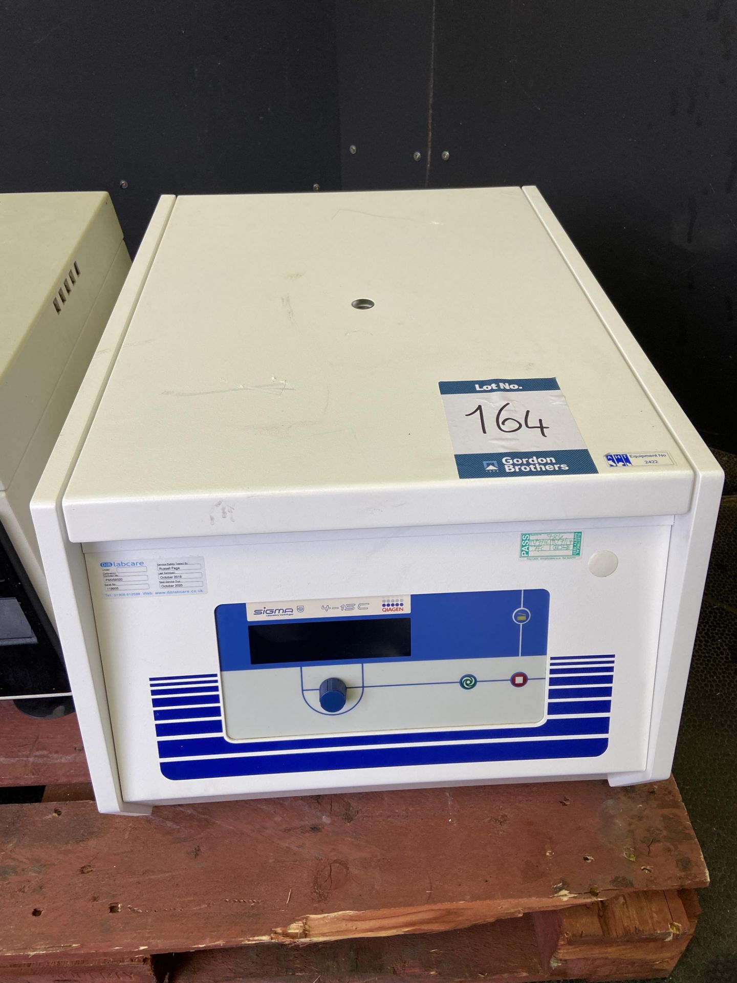 Sigma 4-15C benchtop laboratory centrifuge, Serial No. 119935 (2007), with power cable