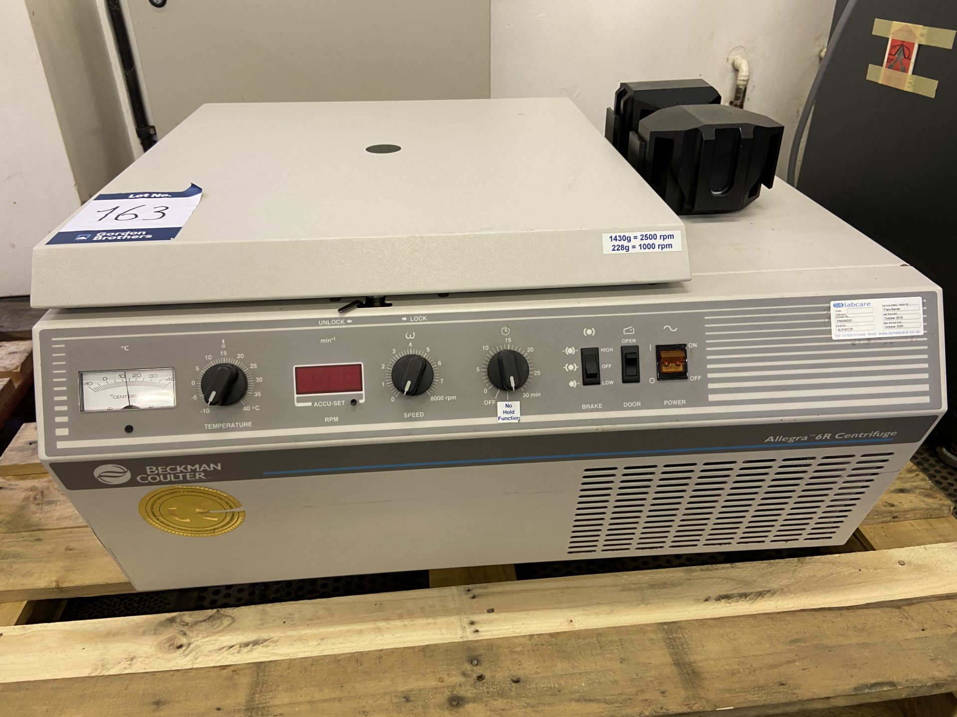 Beckman Coulter Allegra-6R benchtop centrifuge, Serial No. ALR00C20, with 240v power cable
