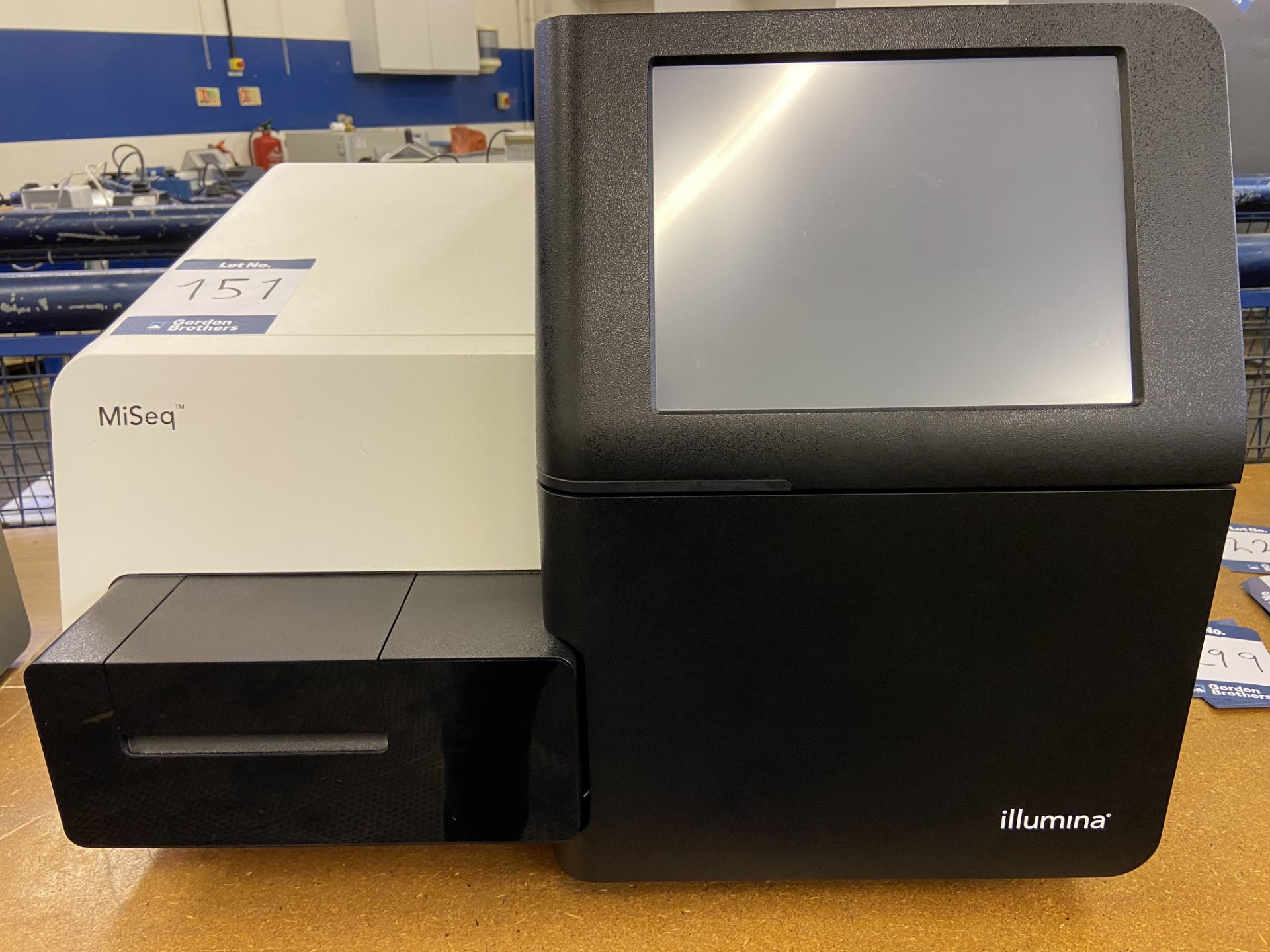 Illumina Miseq DNA Sequencing unit (with upgrade). S/No. M006931 - Image 2 of 2