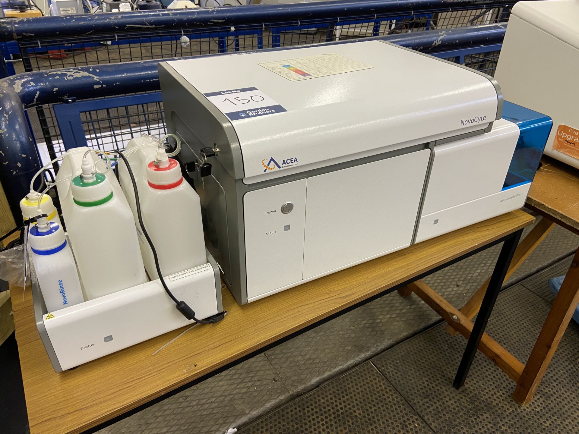 Acea Novocyte Novosampler Pro Flow Cytometer, Model. Novocyte 2000R, Serial No. 45-1-1711-2831-4 (