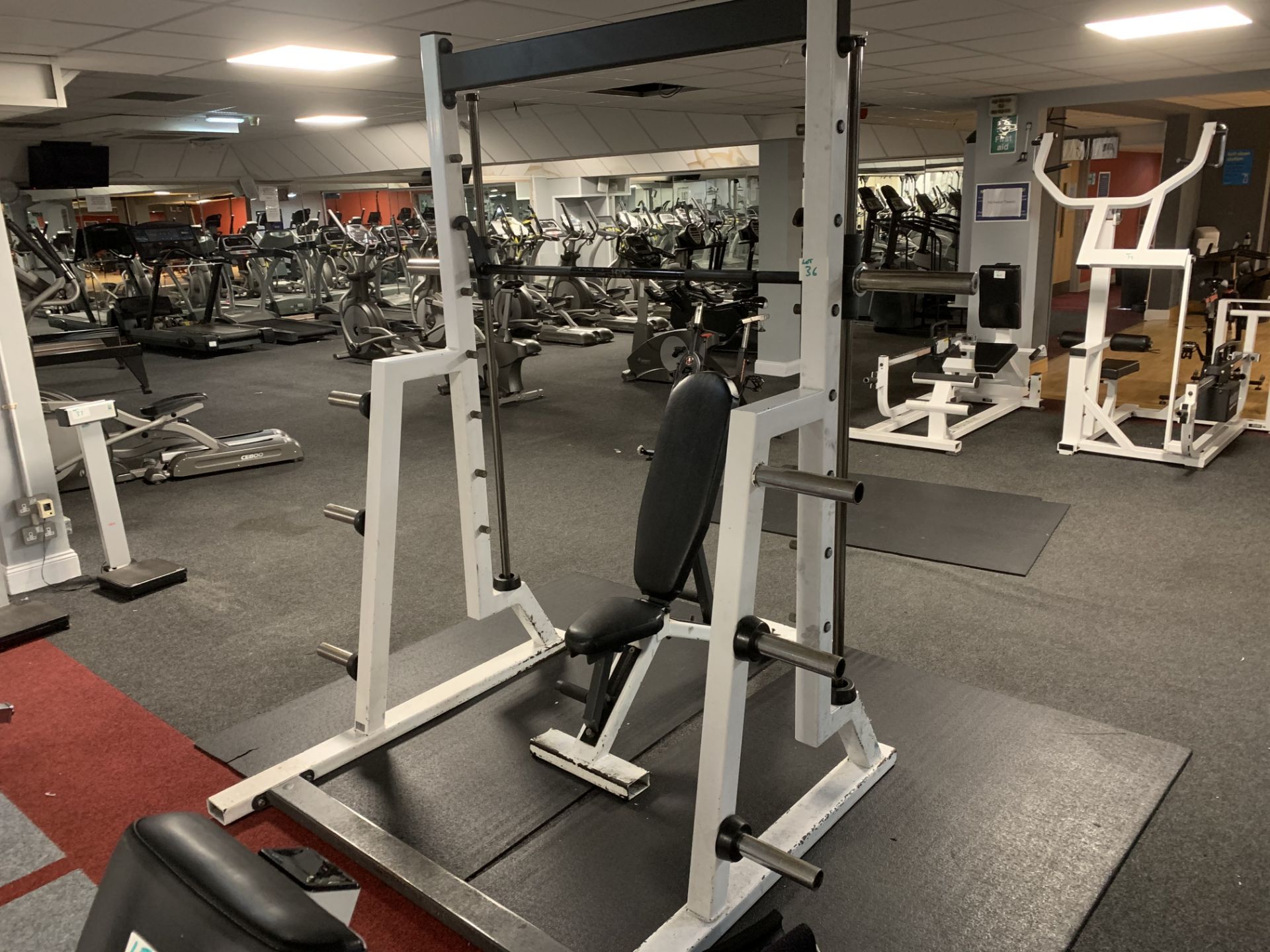 Smiths Chest and Shoulder Machine with Bench