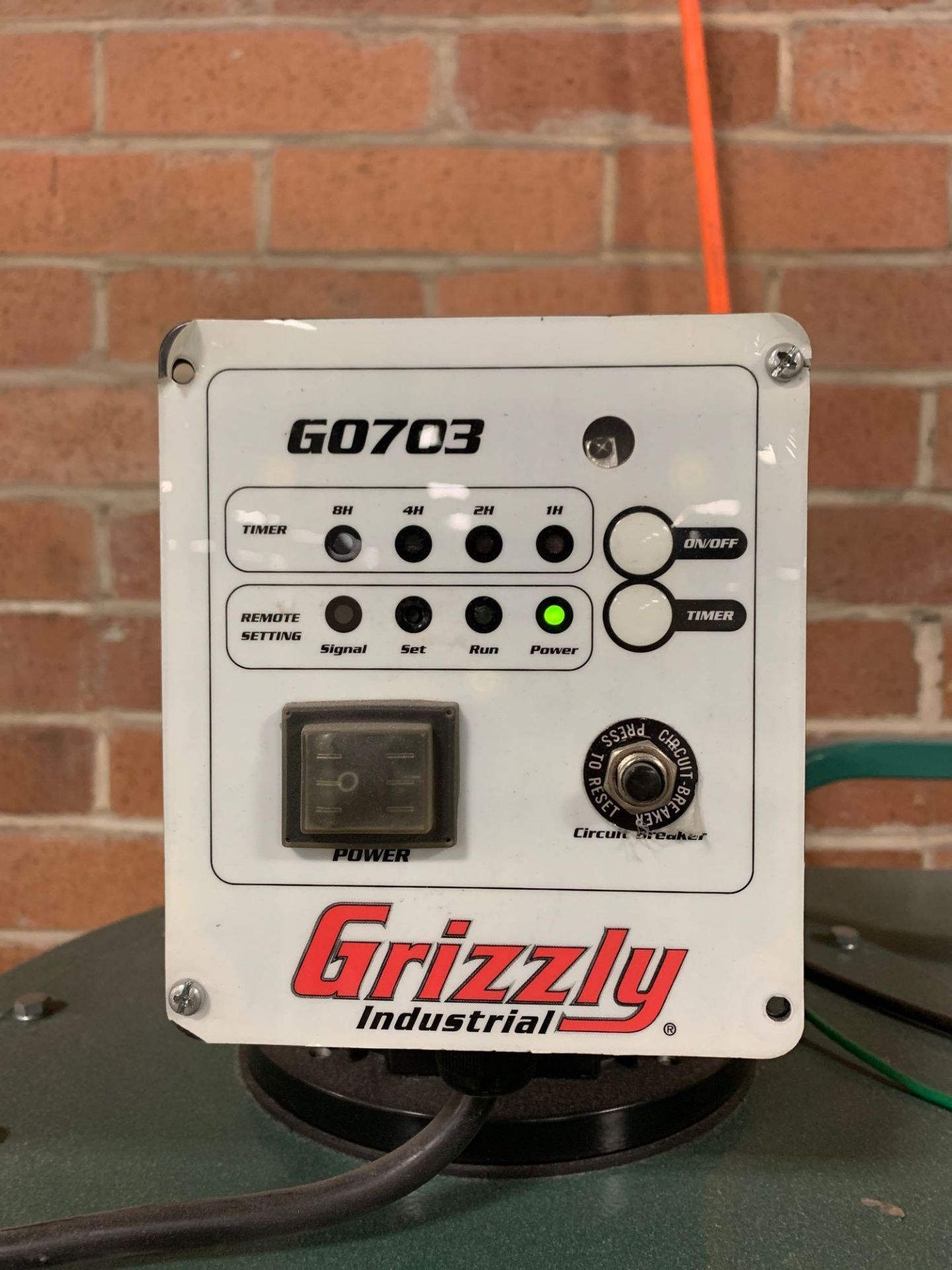 Grizzly Dust Collector on Casters - Image 3 of 7