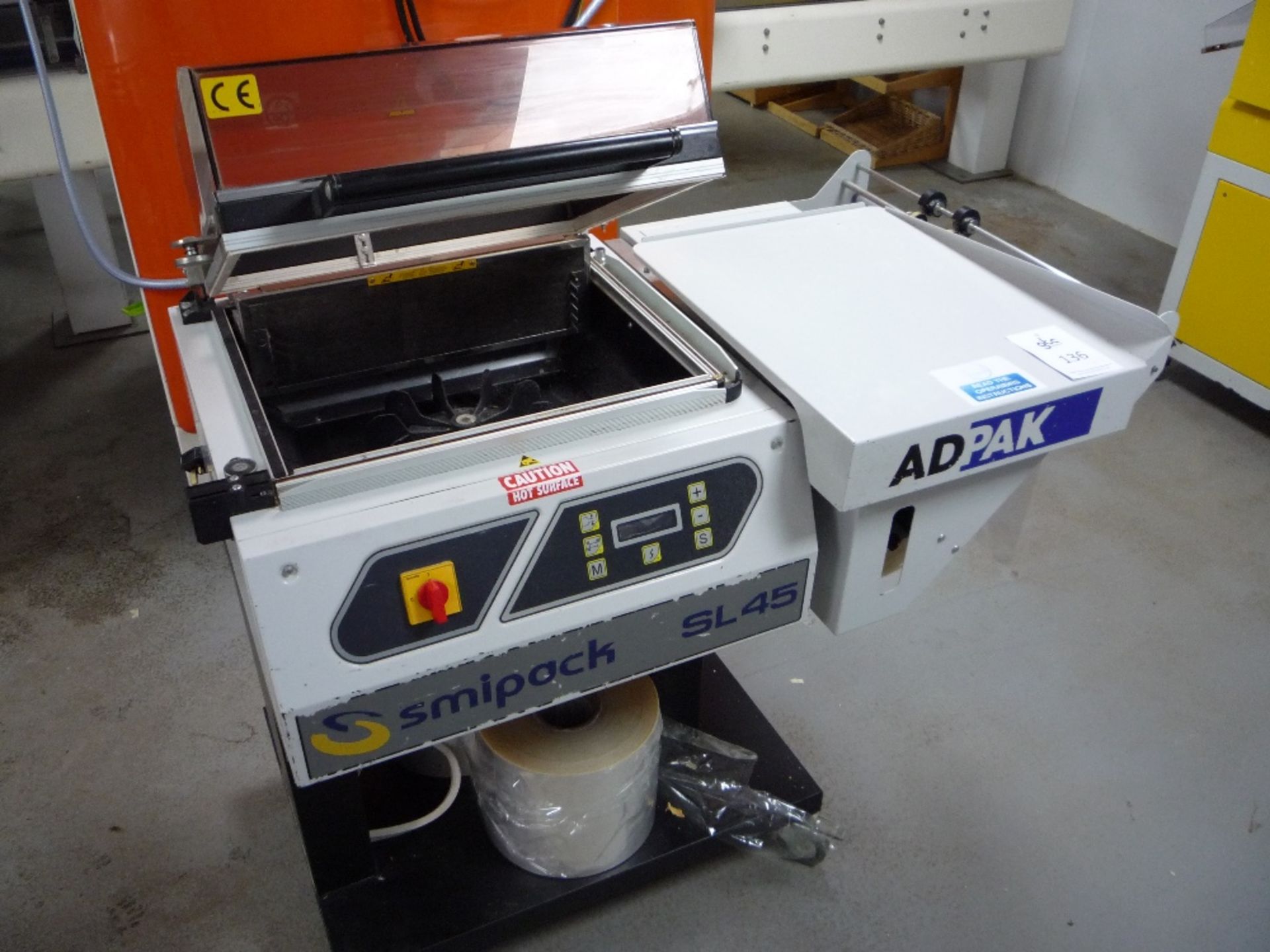 Adpak Smipak SL45 Shrink Sealer & Wrapper, Serial No: 10592, Y.O.M: 2015