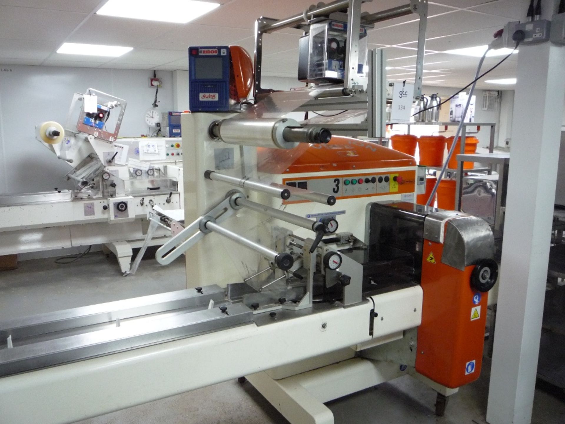 Record Scorpion Flow Wrapping Machine, Serial No: 08-00-109, Y.O.M: 2000 fitted with Eidos Swing