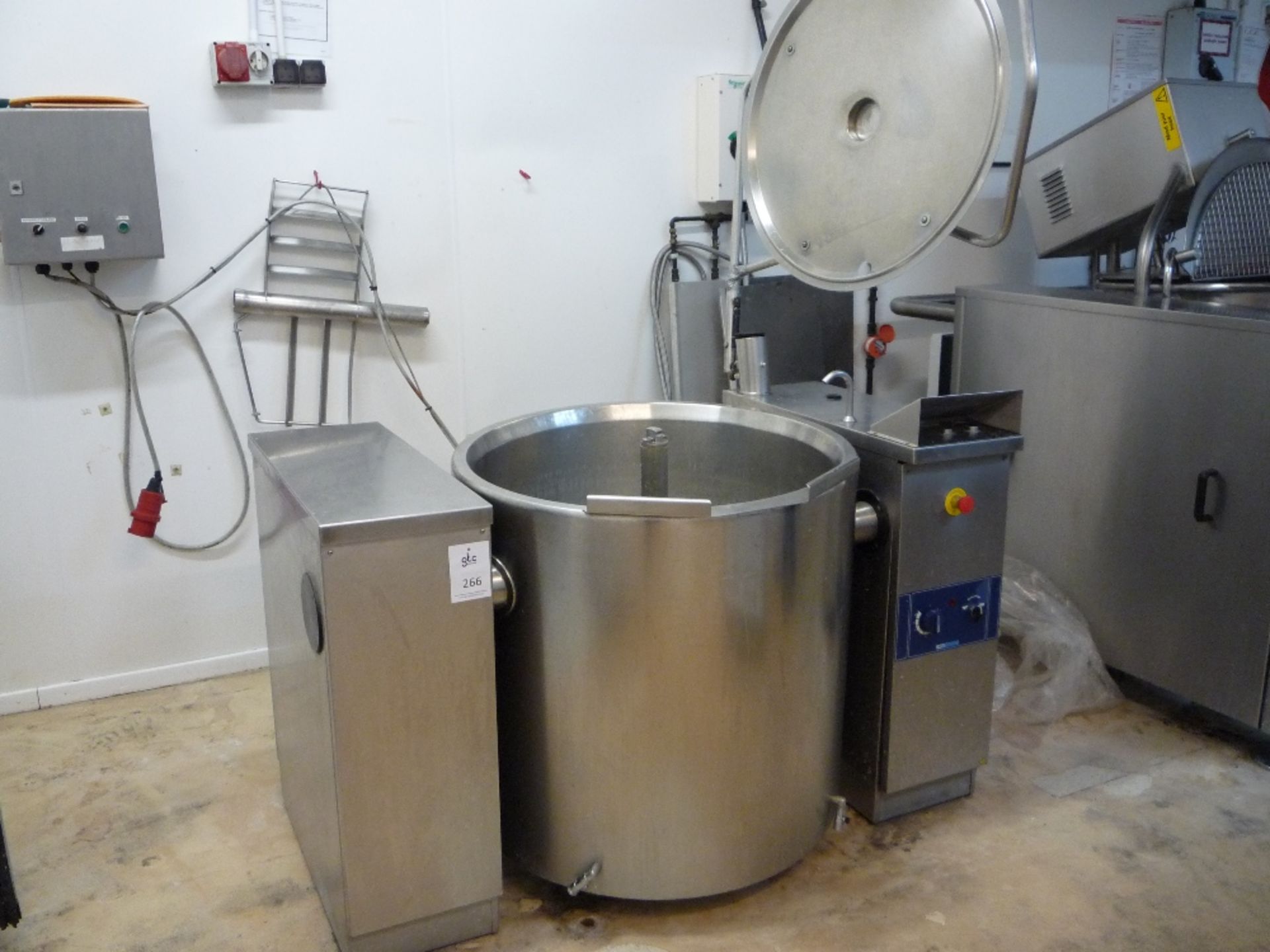 Joni Foodline steam jacketed 200 litre Tilting Kettle